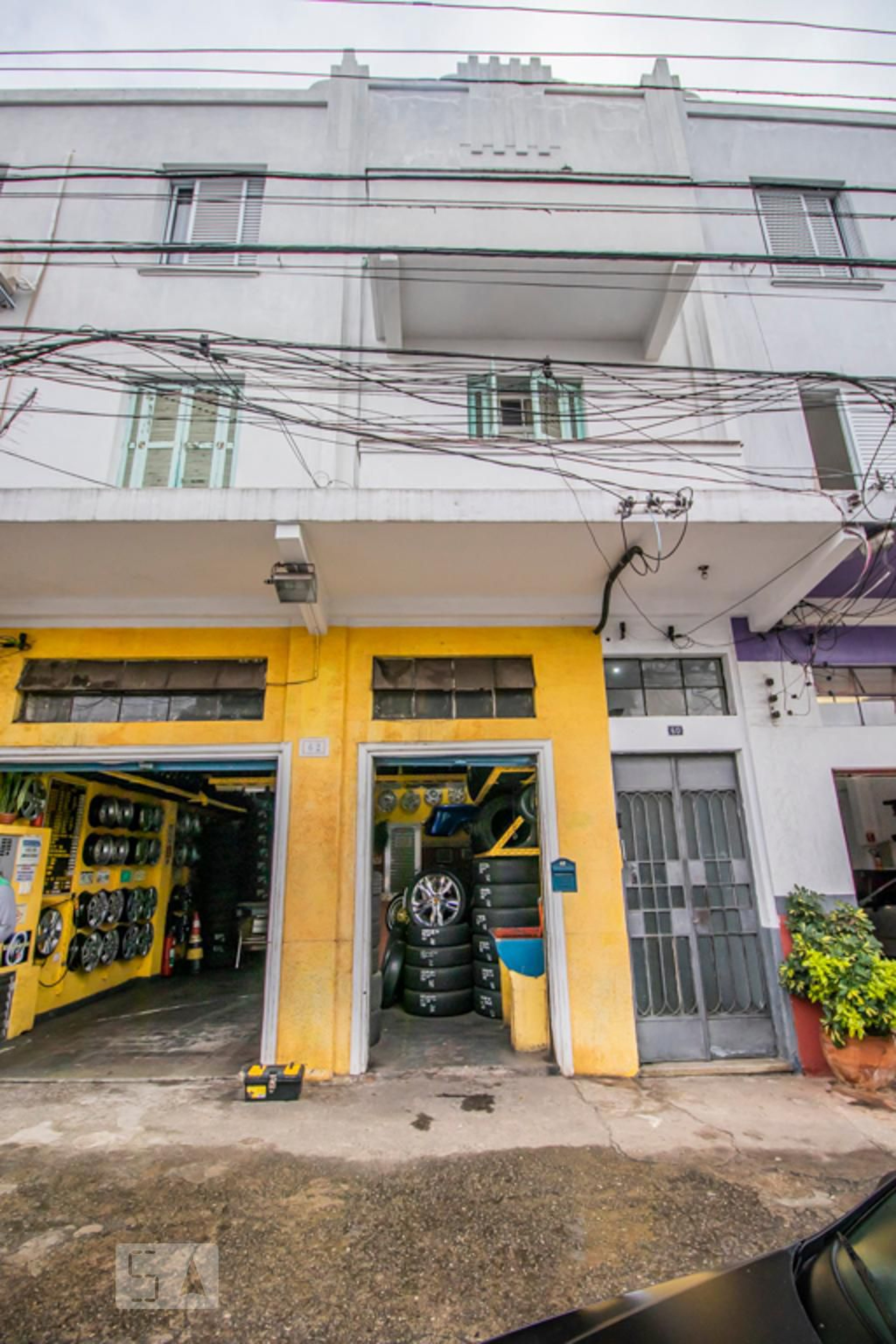 Fachada Condomínio em Avenida Senador Casemiro da Rocha, 60