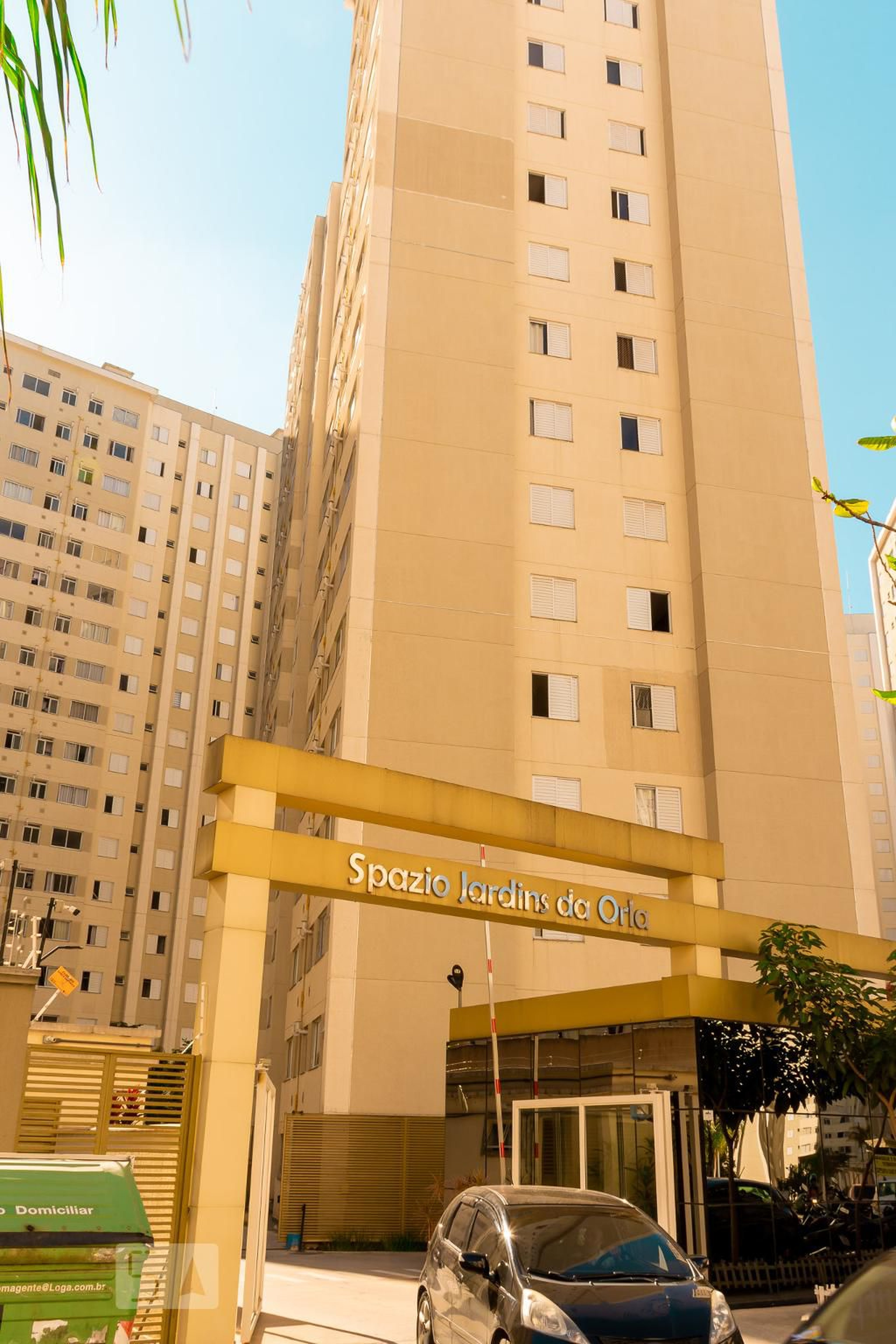 Fachada do Condomínio Condomínio Spazio Jardins da Orla