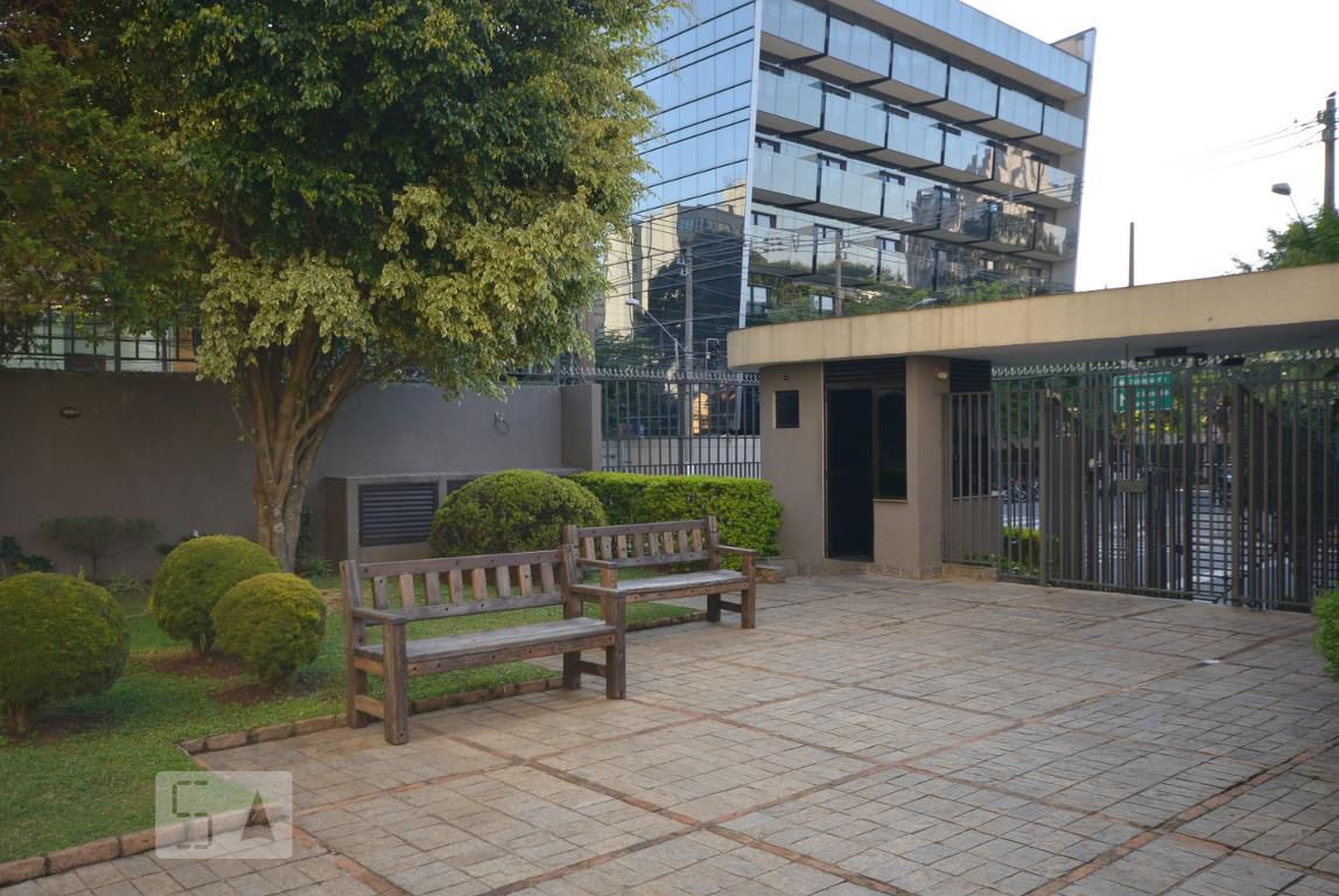 Area Comum - Edifício Francorchamps