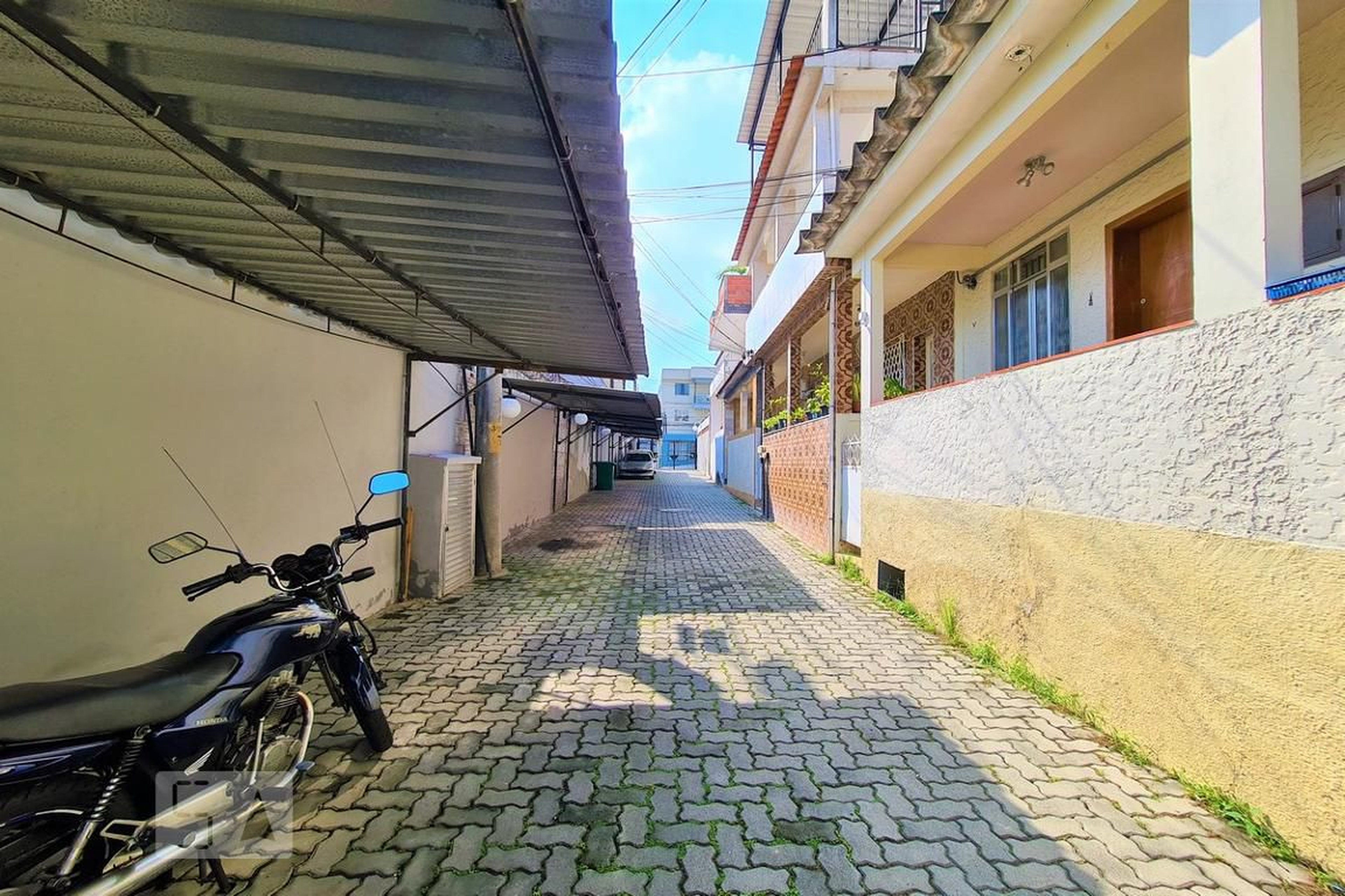 Área comum - Santa Isabel