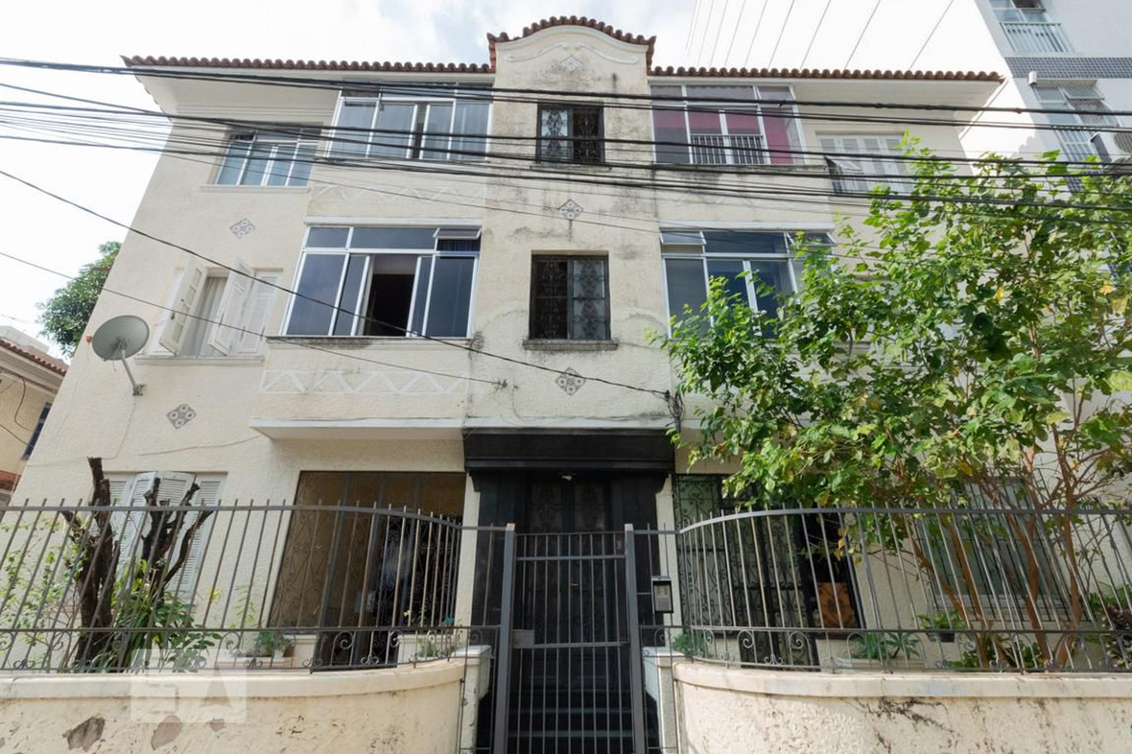 Fachada Edifício Guajaratuba