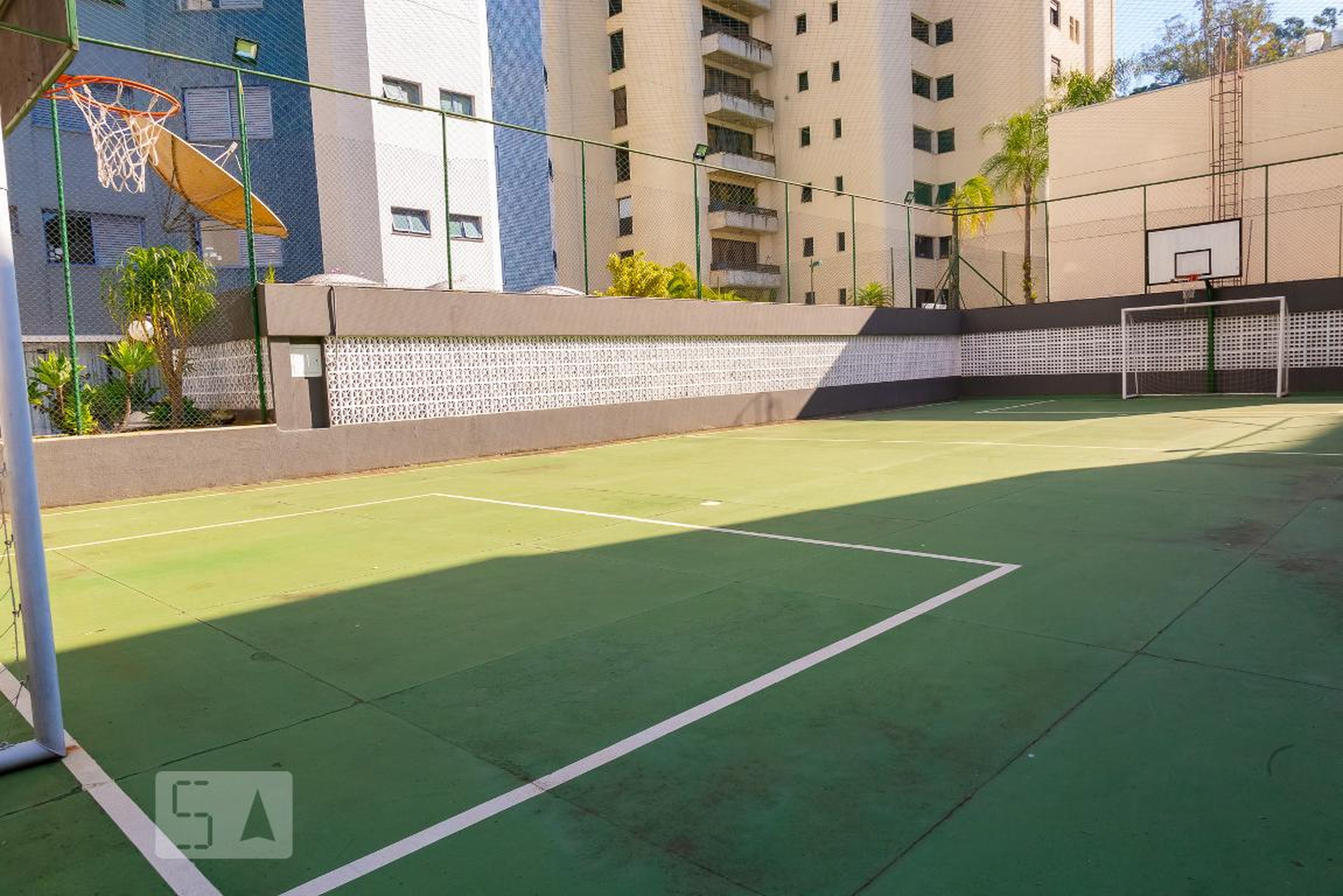 Quadra Esportiva - Edifício Alphaville