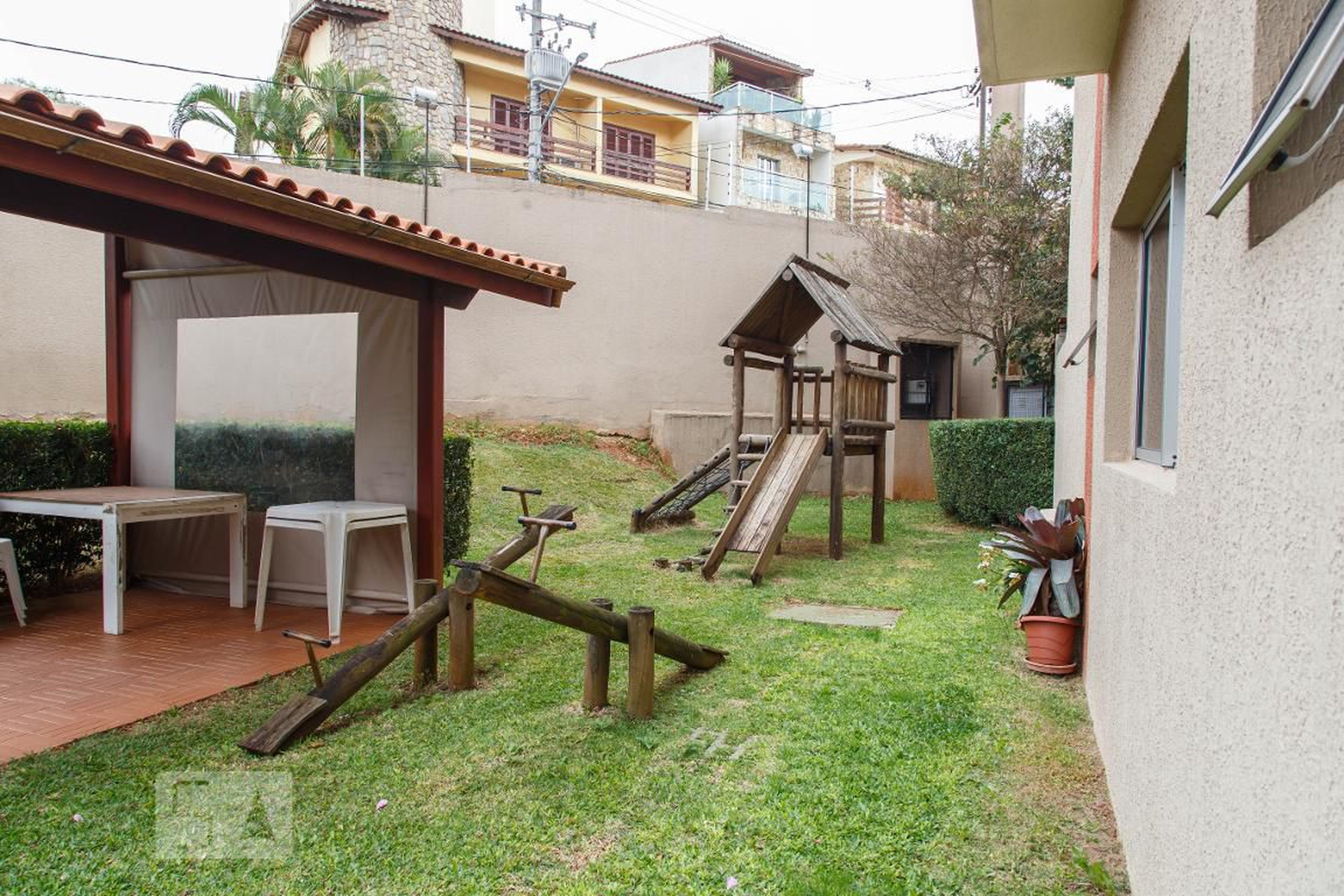 Playground - Edifício Jacarandá