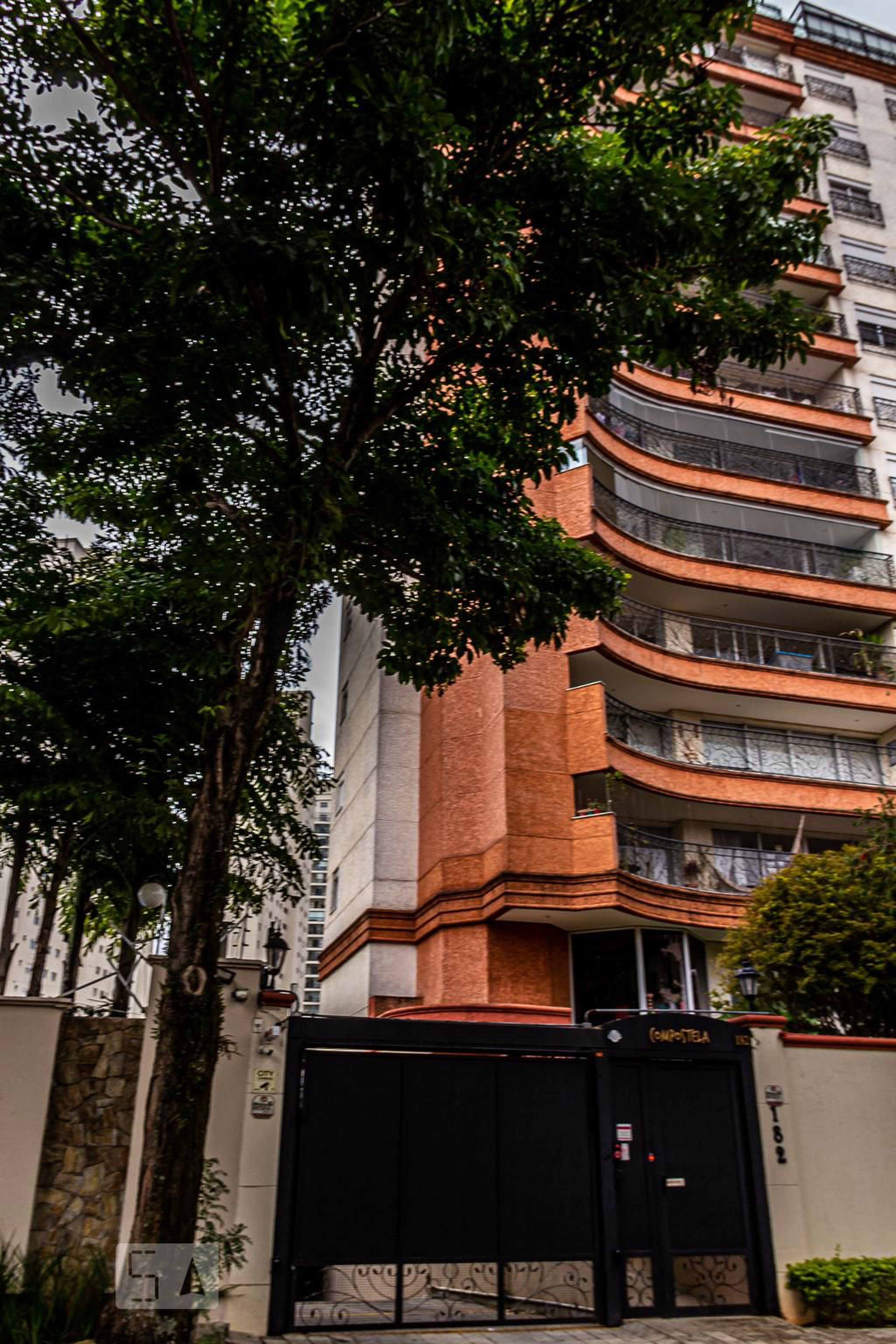 Fachada Condomínio Compostela