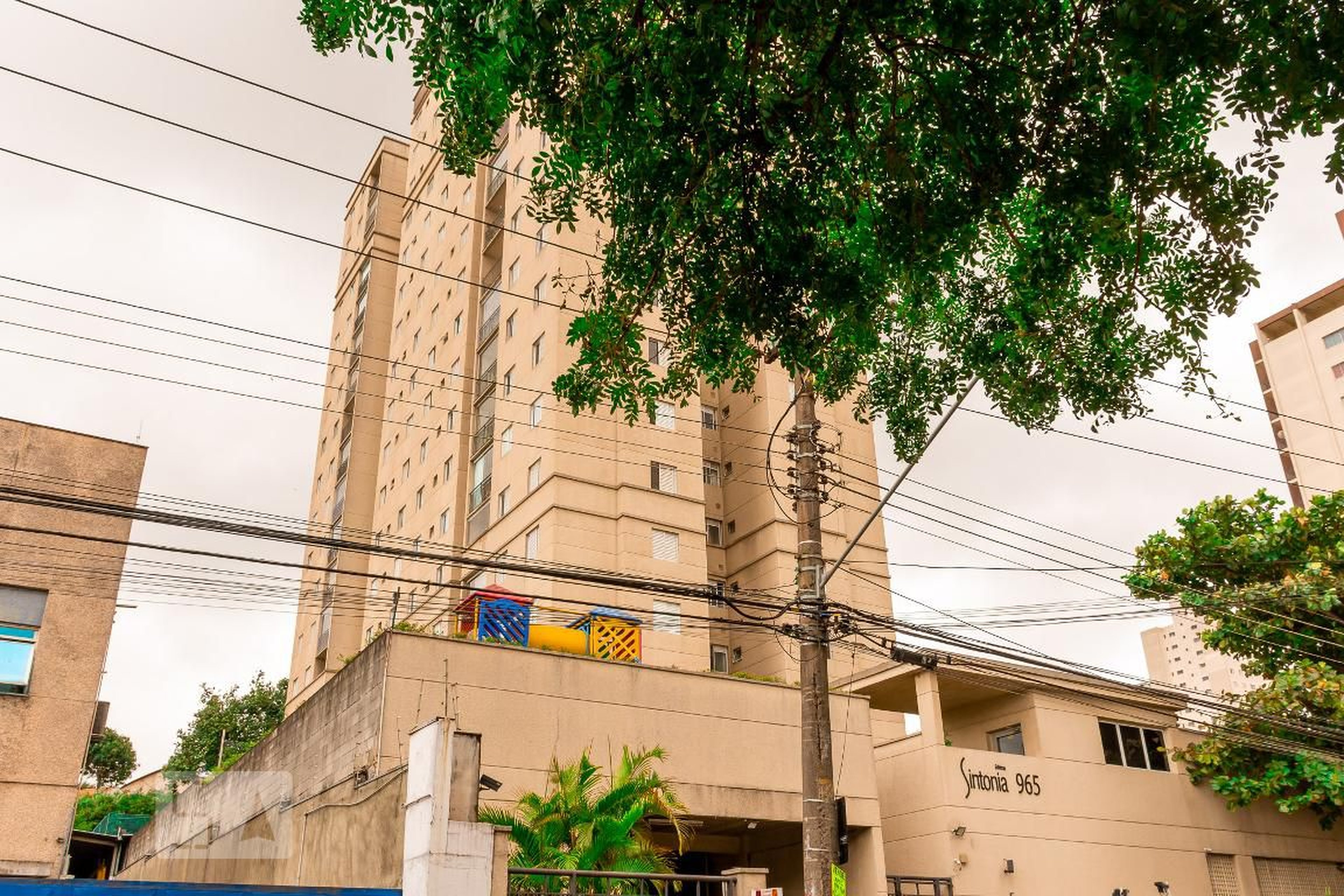 Fachada do Condomínio Condomínio Sintonia