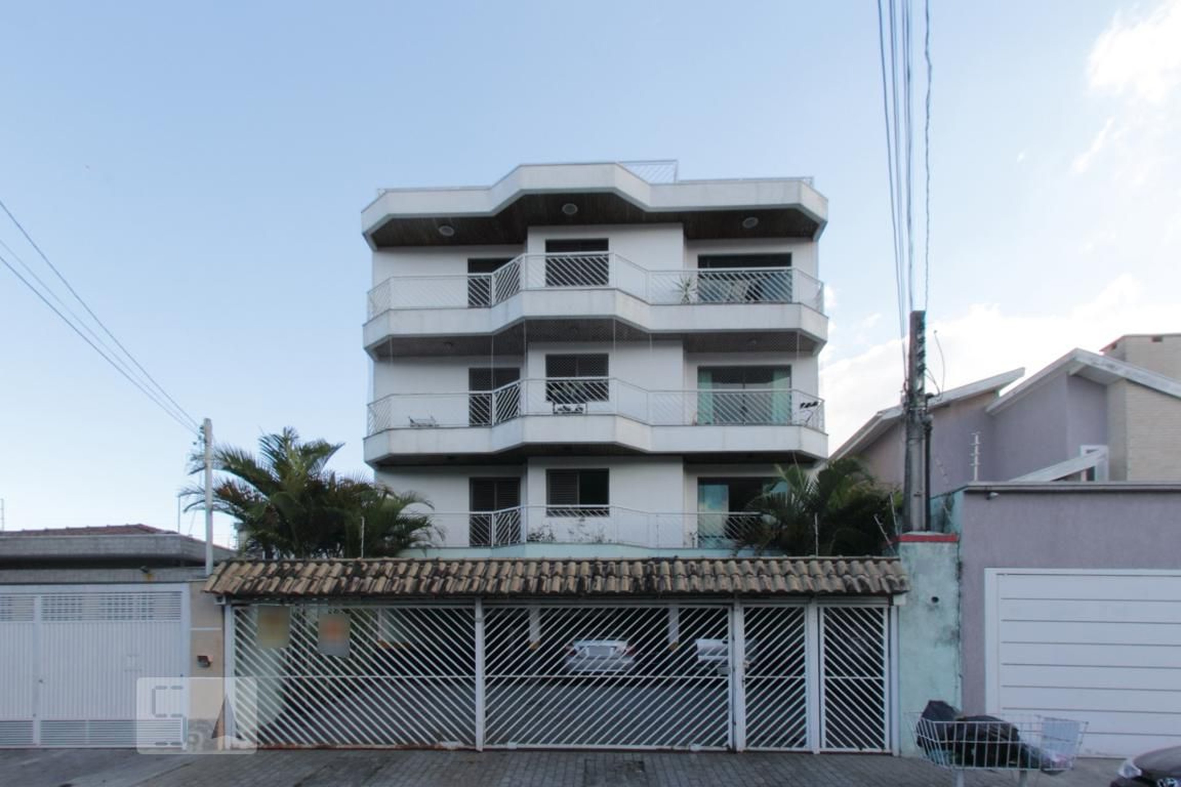 Fachada Condomínio em Rua Jose Anibal Colleoni, 147