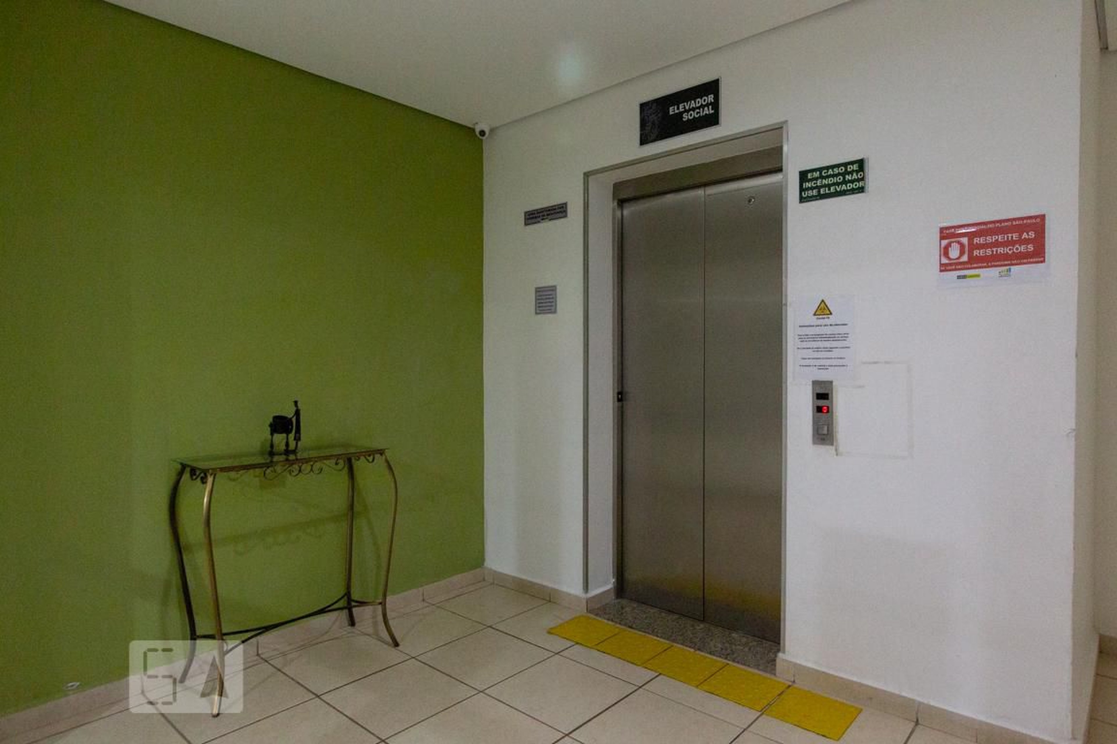 Hall de Entrada - Vista Garden