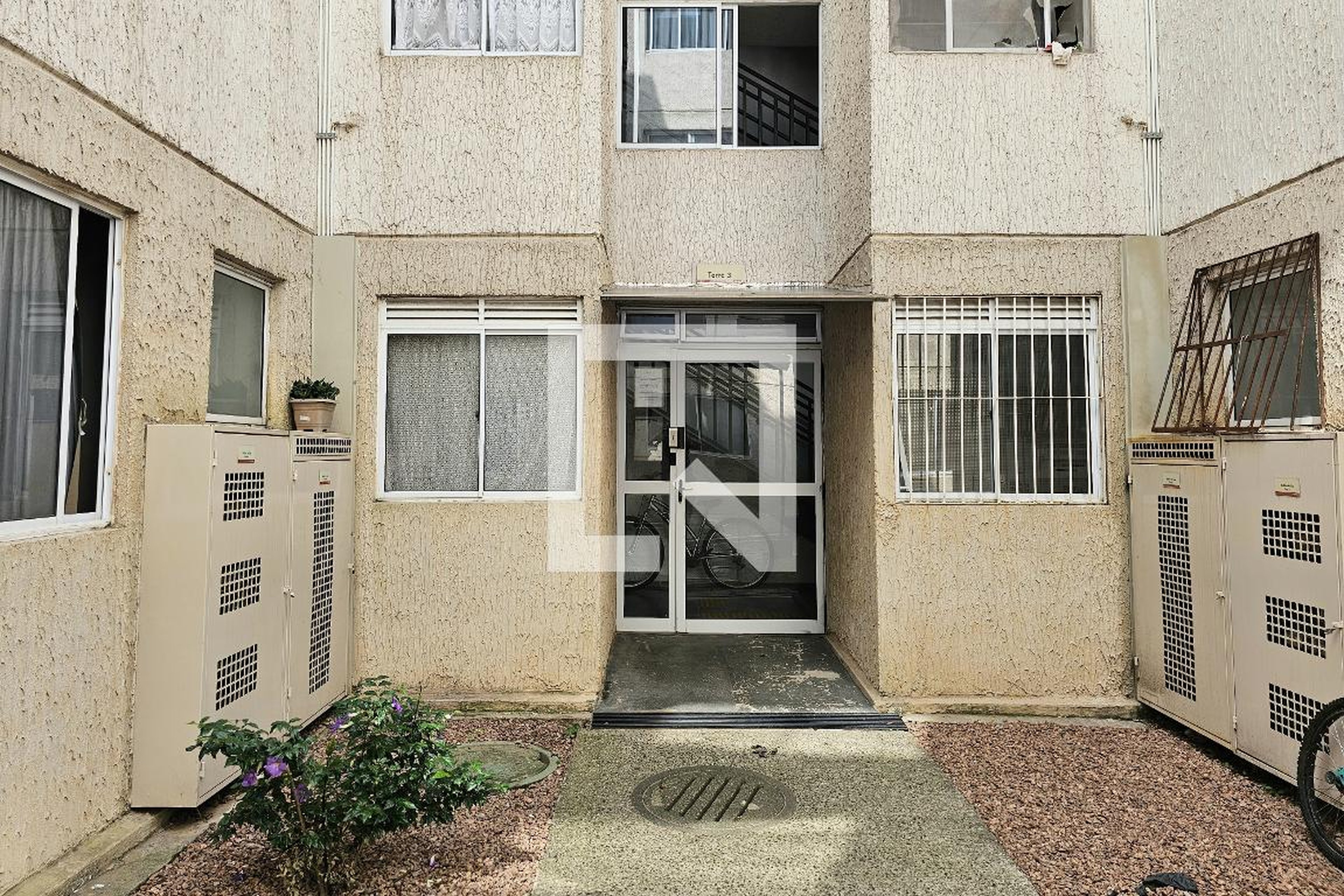 Entrada do Prédio - Jardim dos Pampas 2