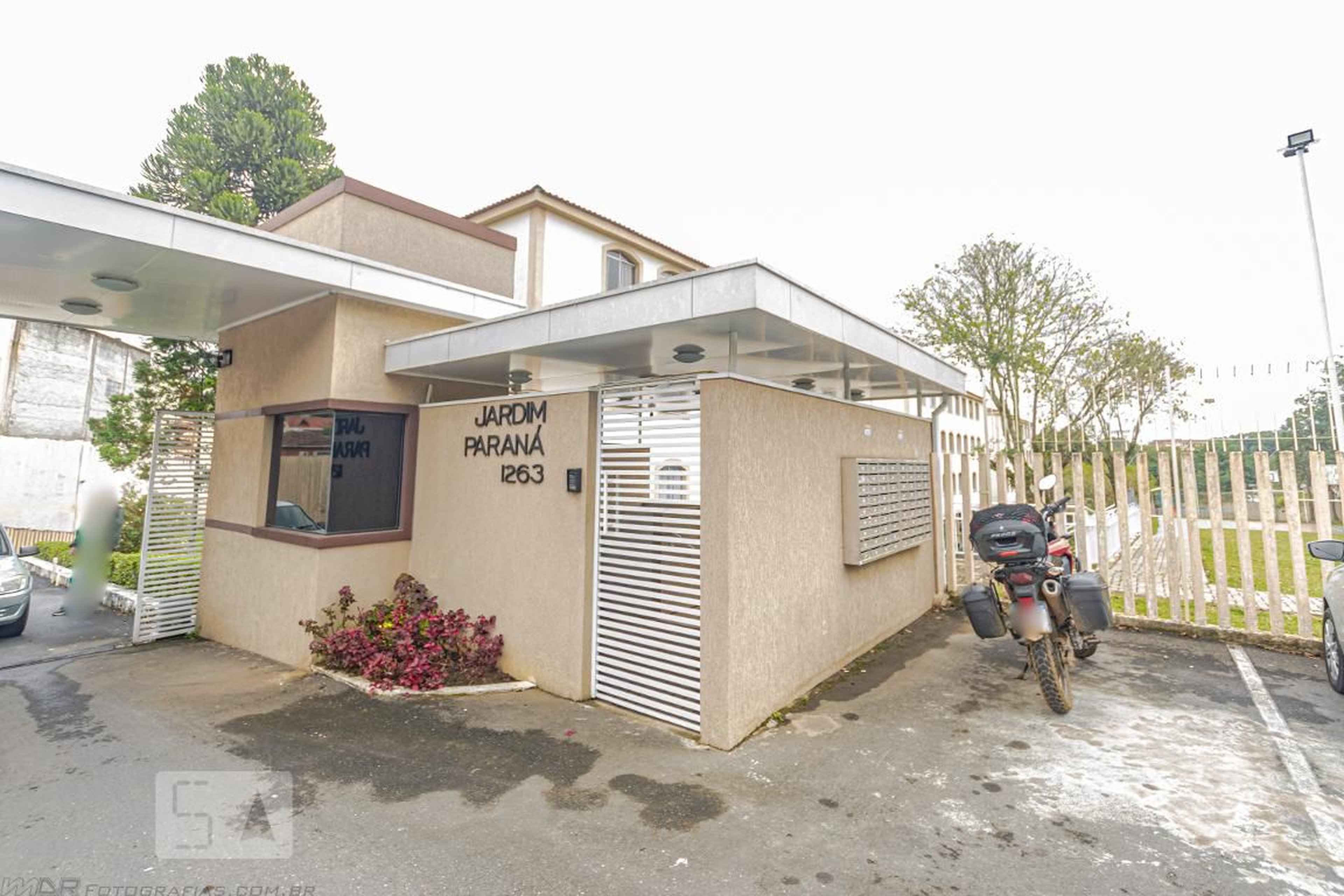 Fachada Condomínio Jardim Paraná