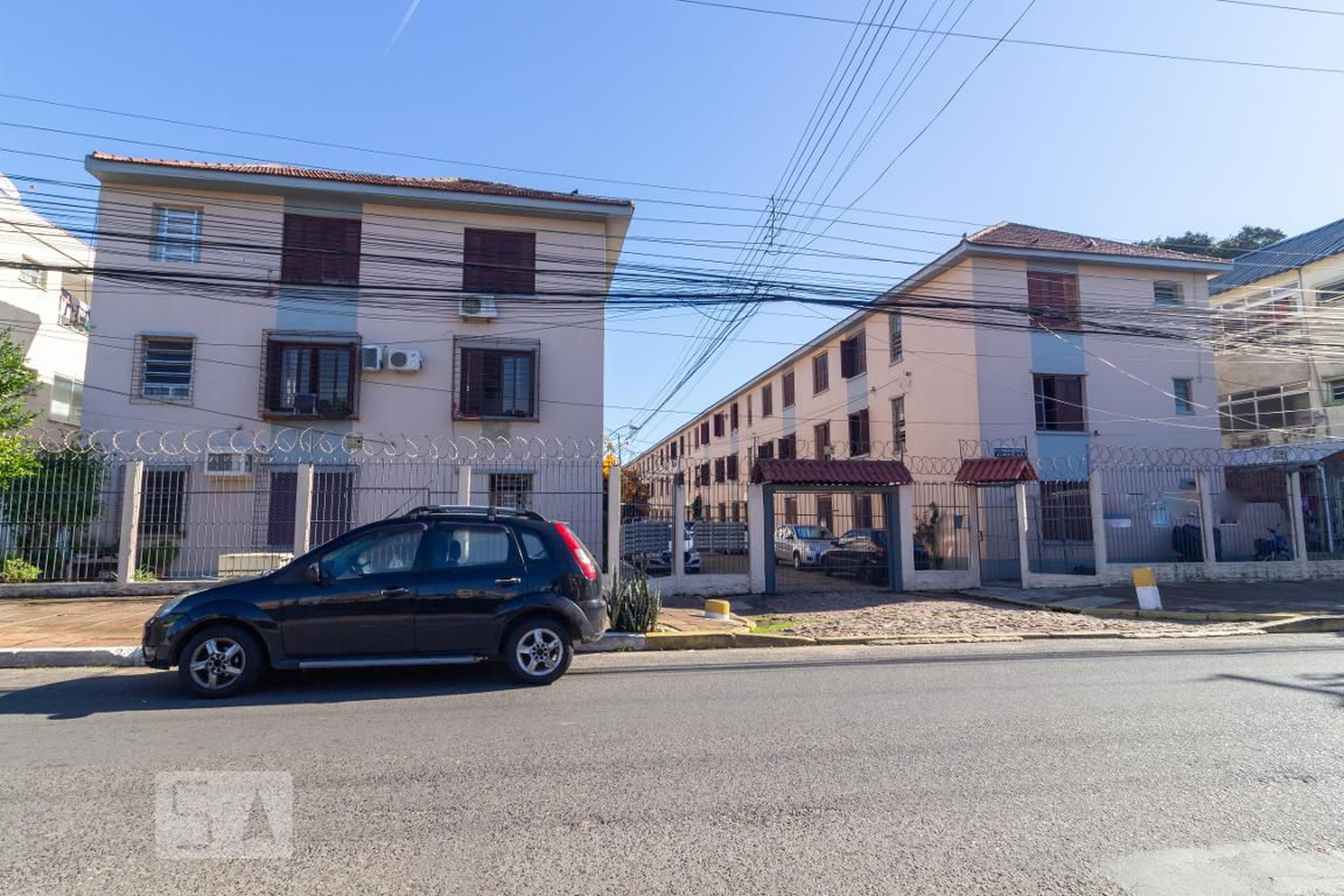 Fachada Condomínio em Rua 9 de Junho, 103