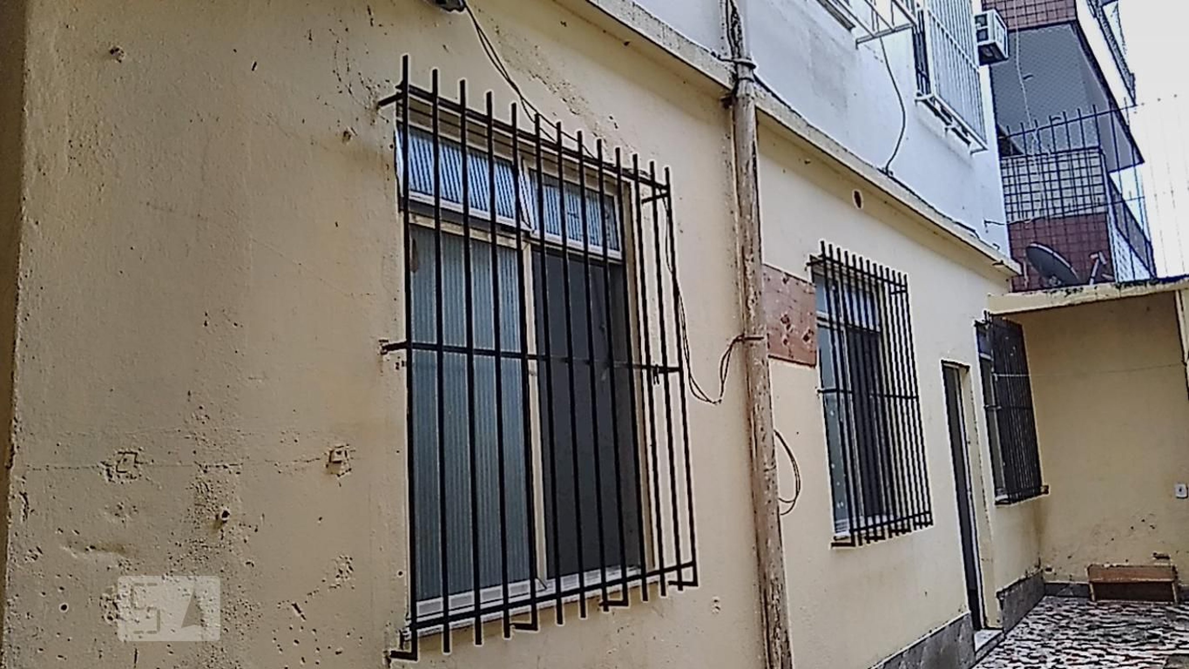 Fachada Condomínio em Rua Franz Schubert, 203