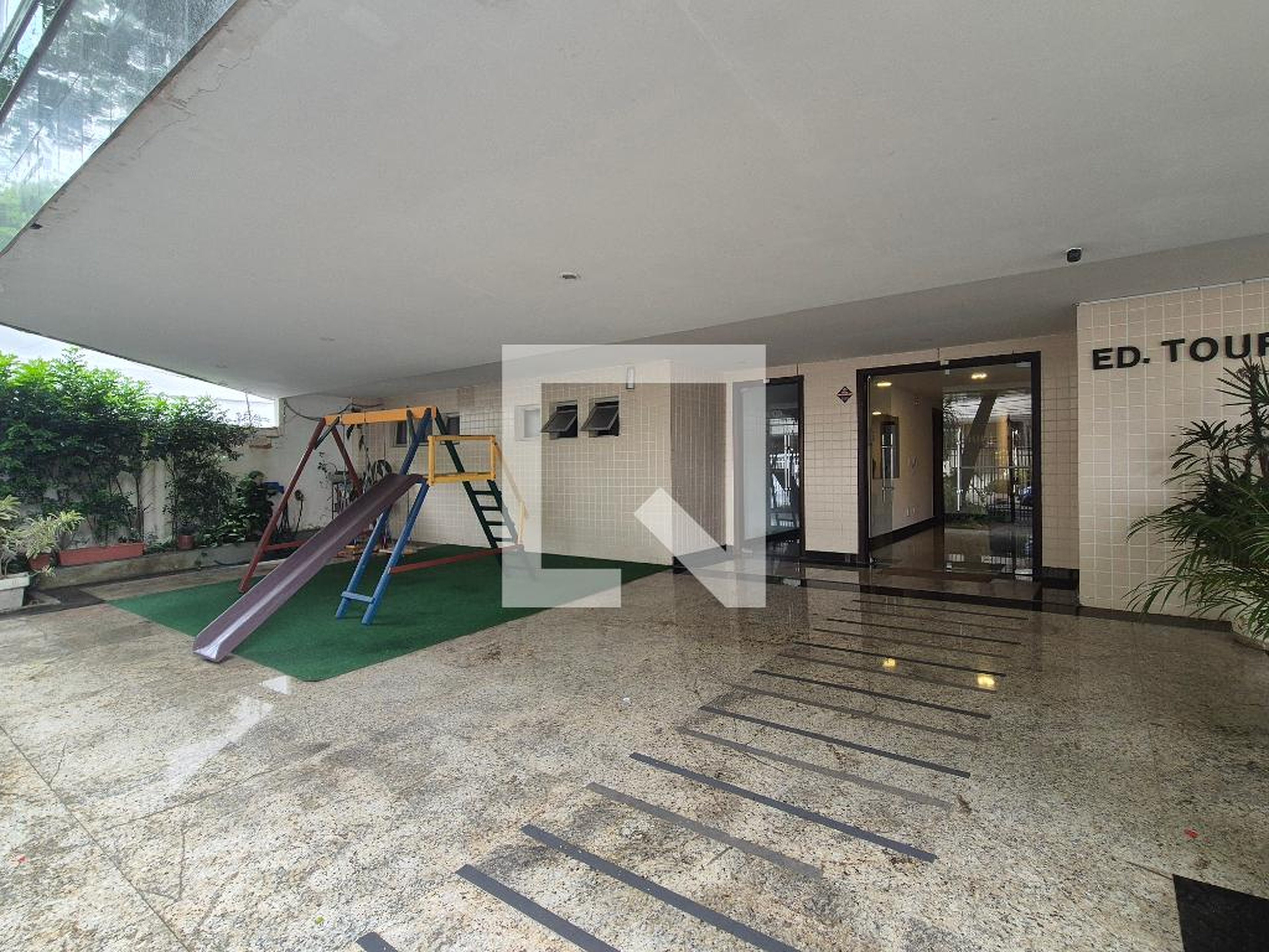 Área comum - Edifício Tour de Saint Michel