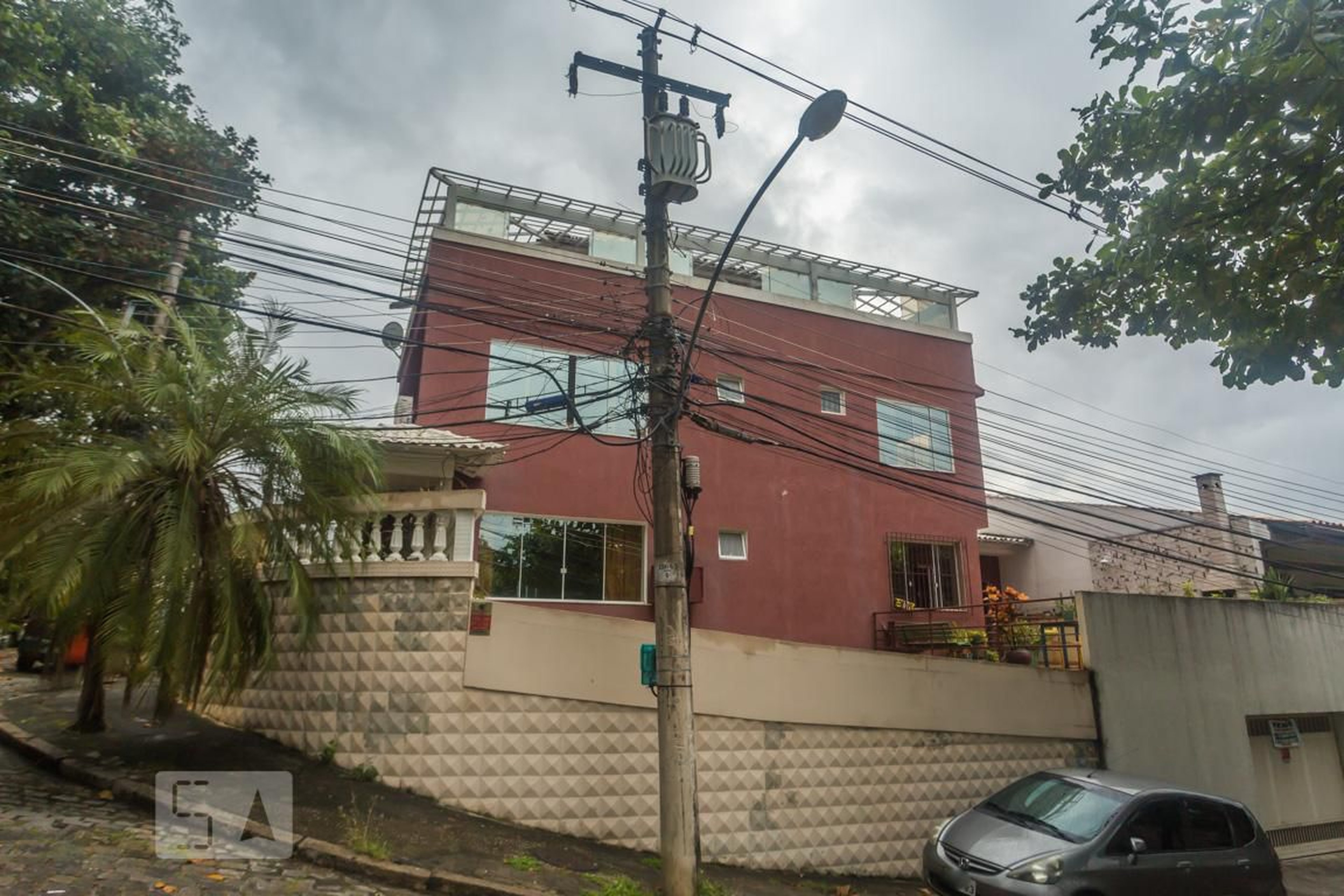 Fachada Condomínio em Rua Passira, 10