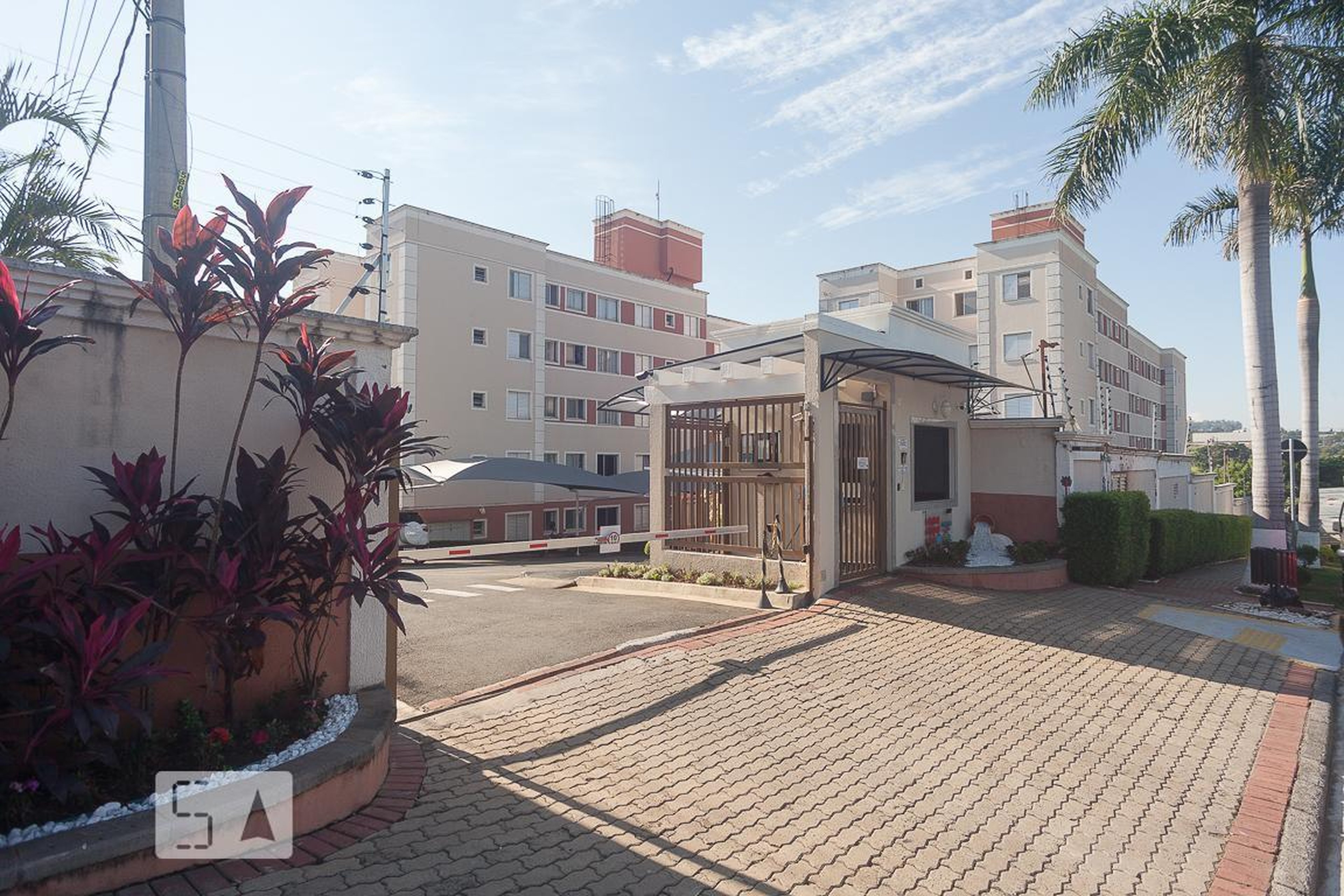 Fachada Condomínio Água Branca