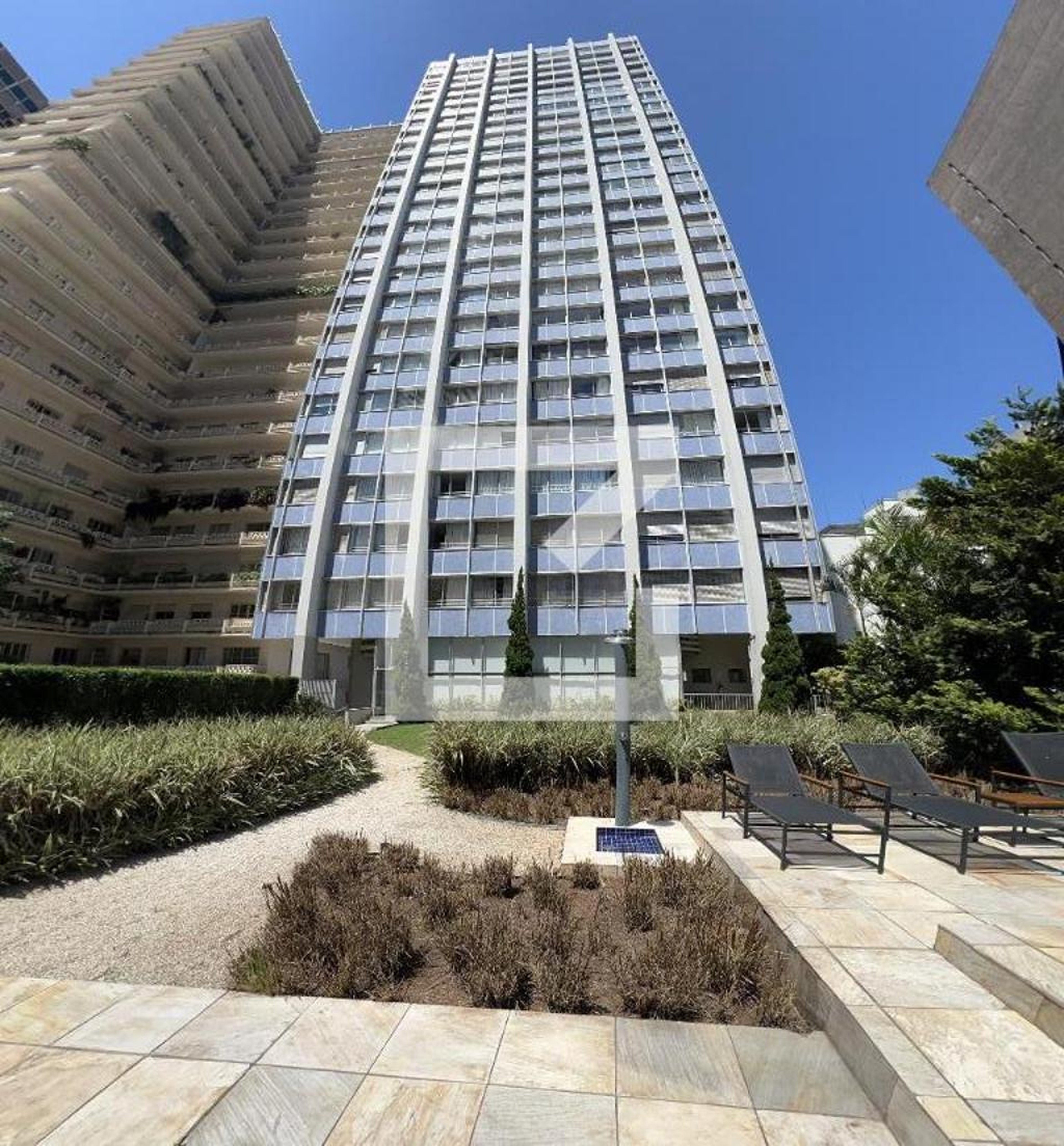 Fachada do Prédio Condomínio Milan