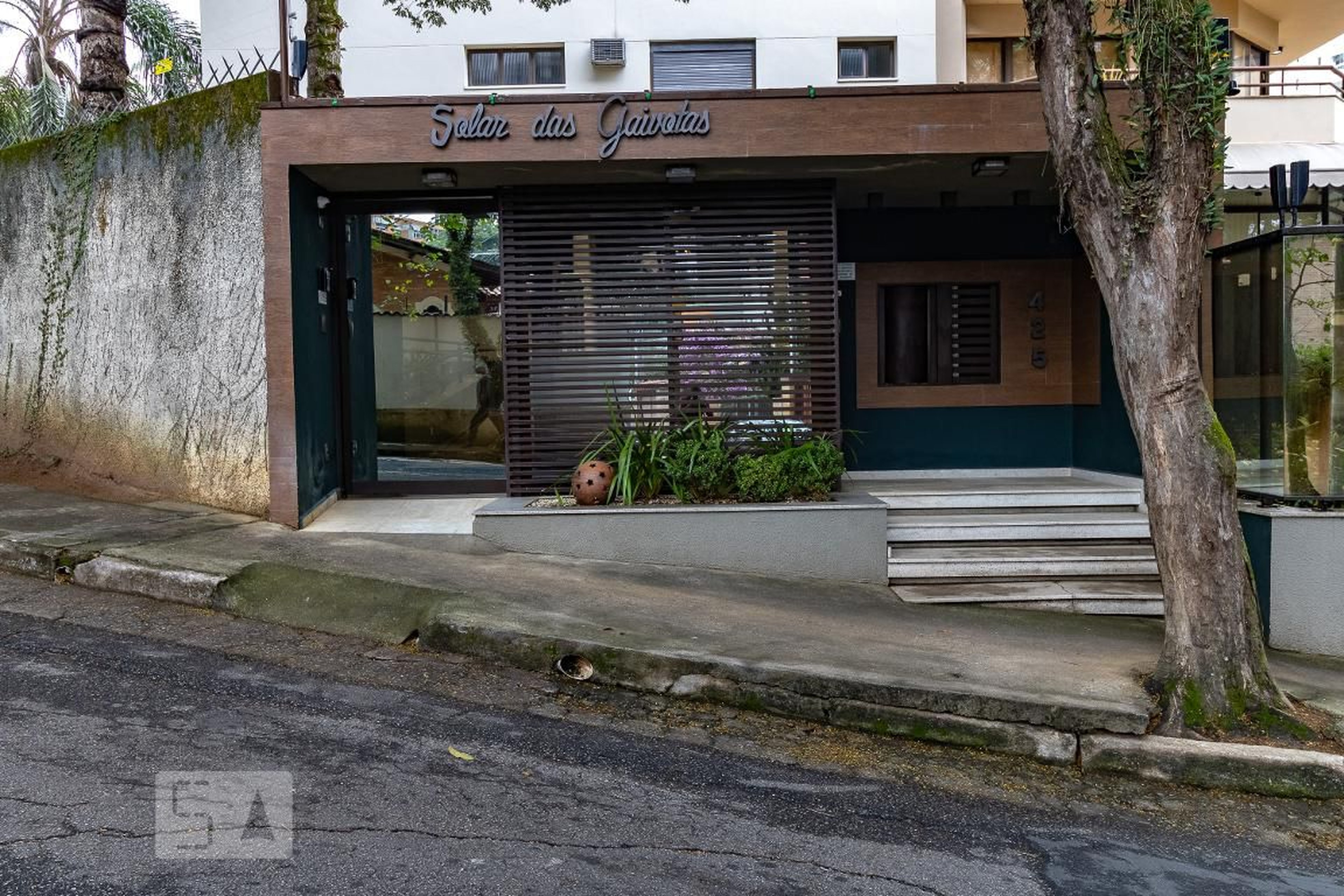 Fachada do Condomínio Condomínio Solar das Gaivotas