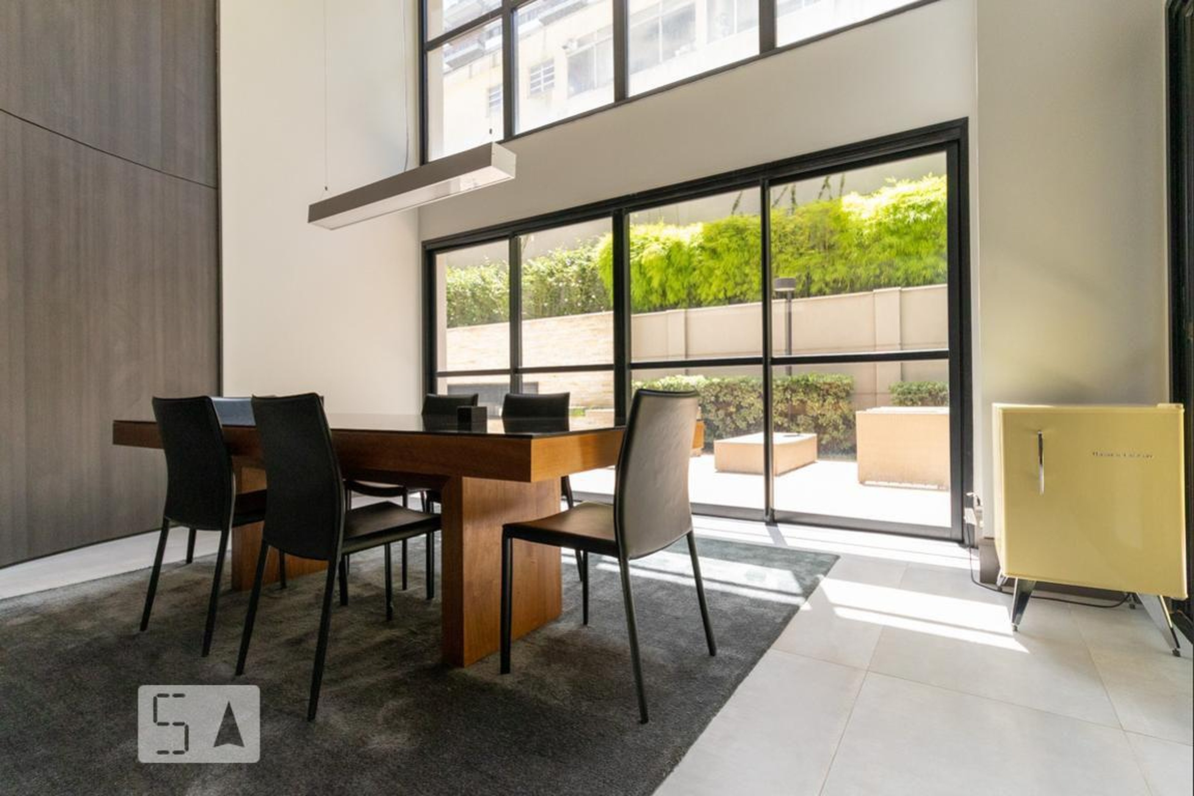 Sala de Reuniao - Medley