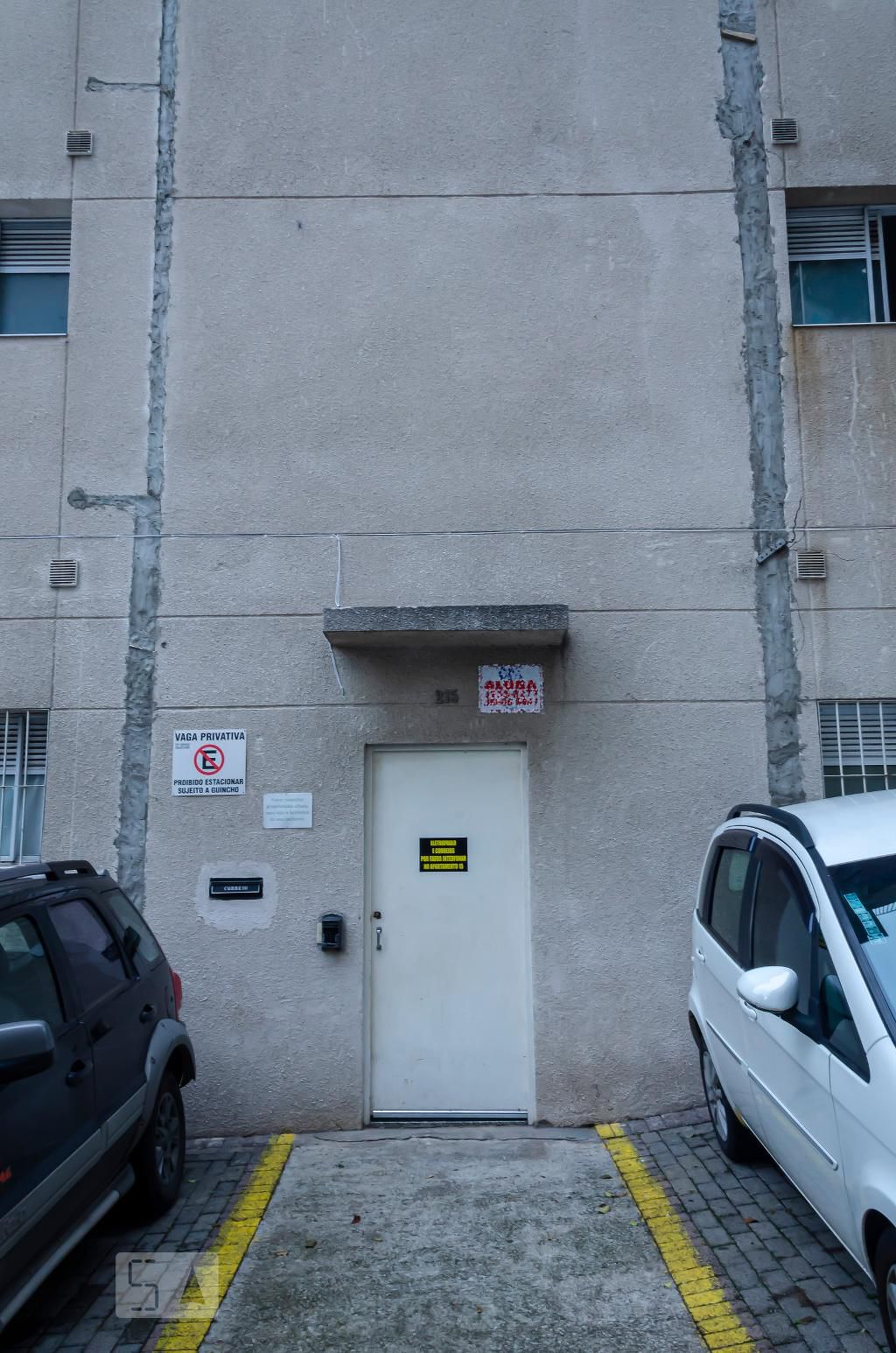 Fachada Condomínio em Rua Asdrúbal do Nascimento, 215