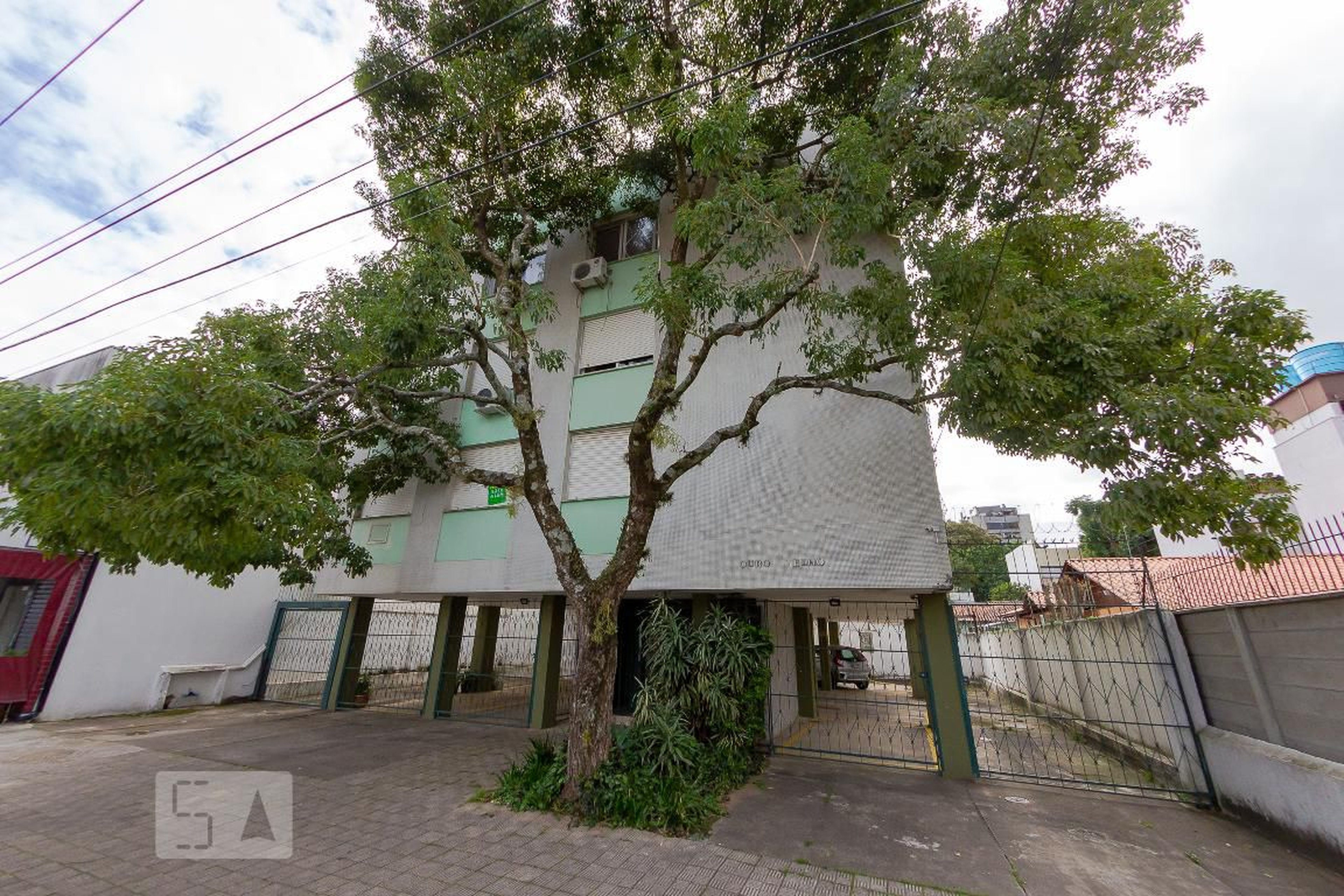 Fachada do Prédio Condomínio Ouro Velho