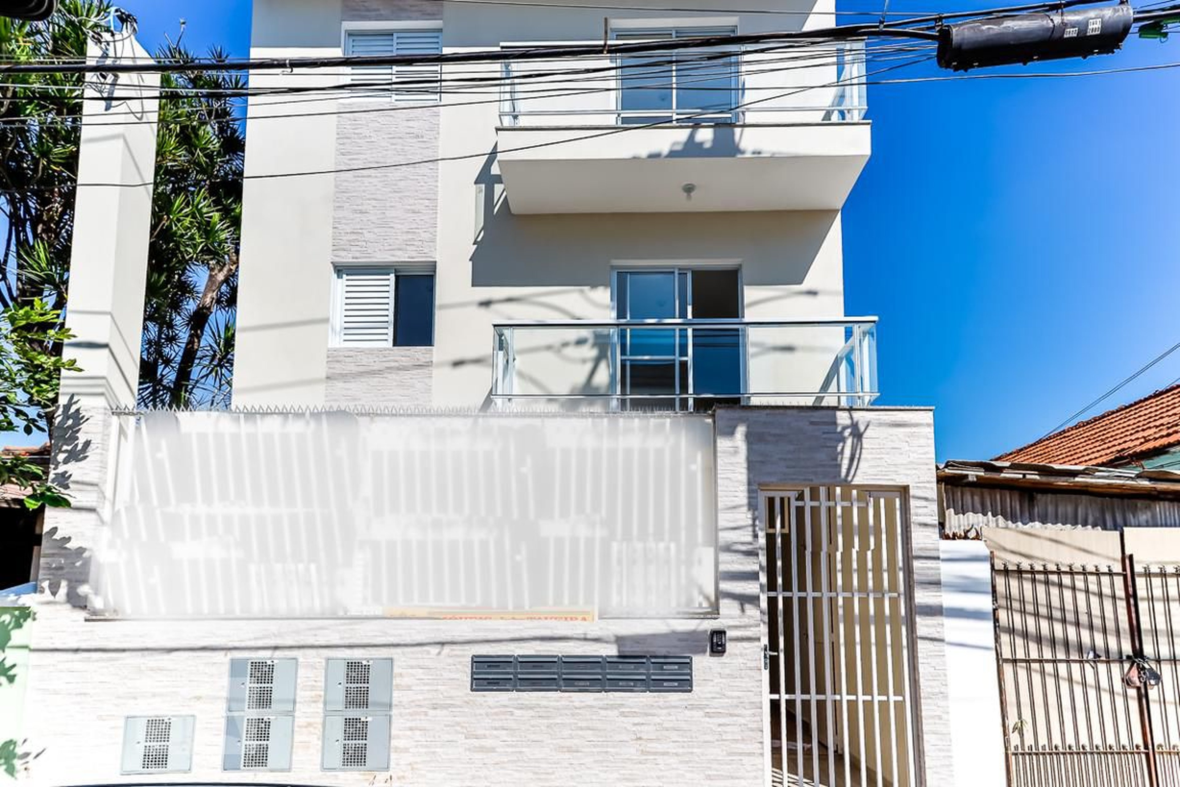 Fachada Condomínio em Rua José Bernardo Pinto, 288