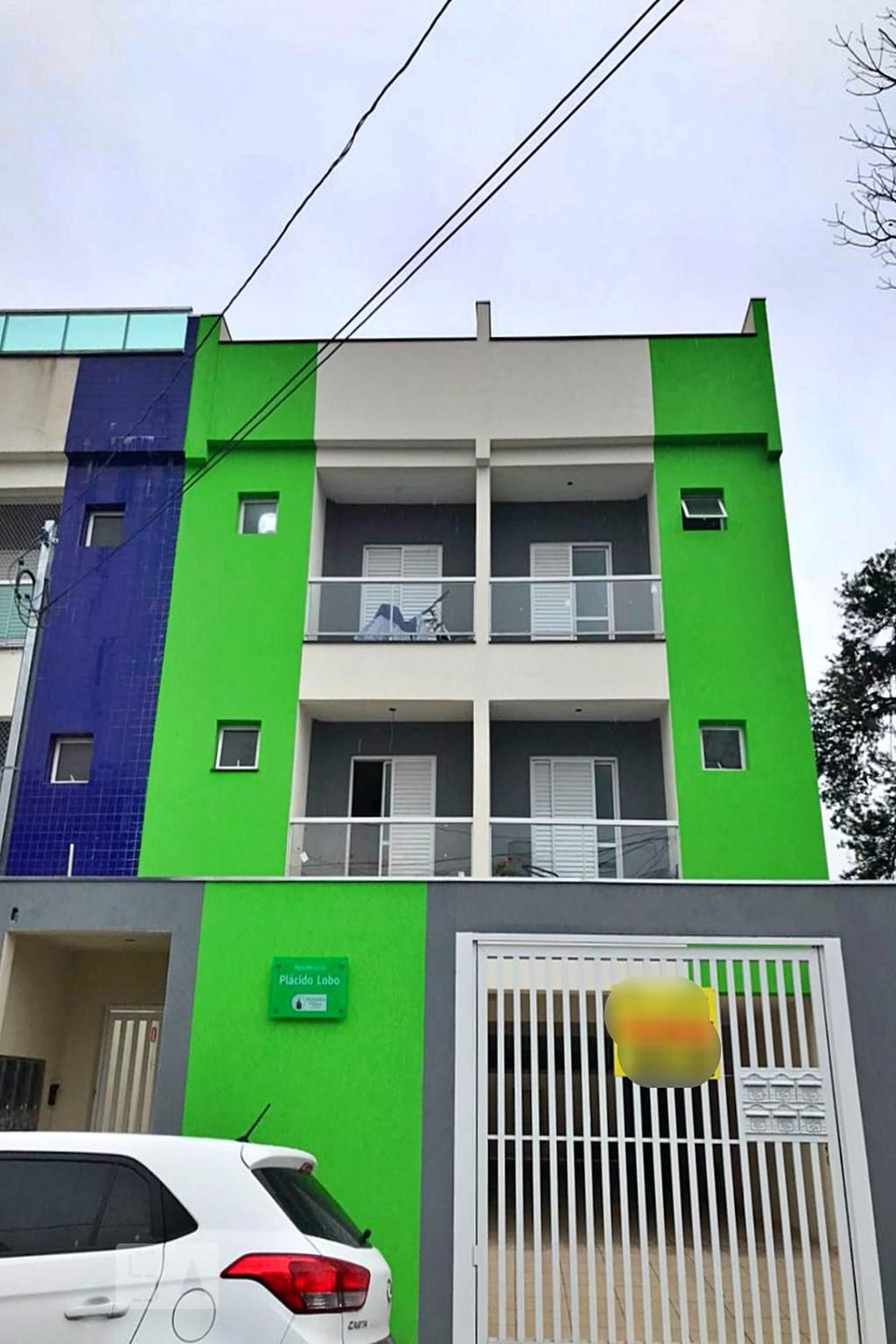 Fachada Condomínio em Rua Sebastião Pedroso, 275