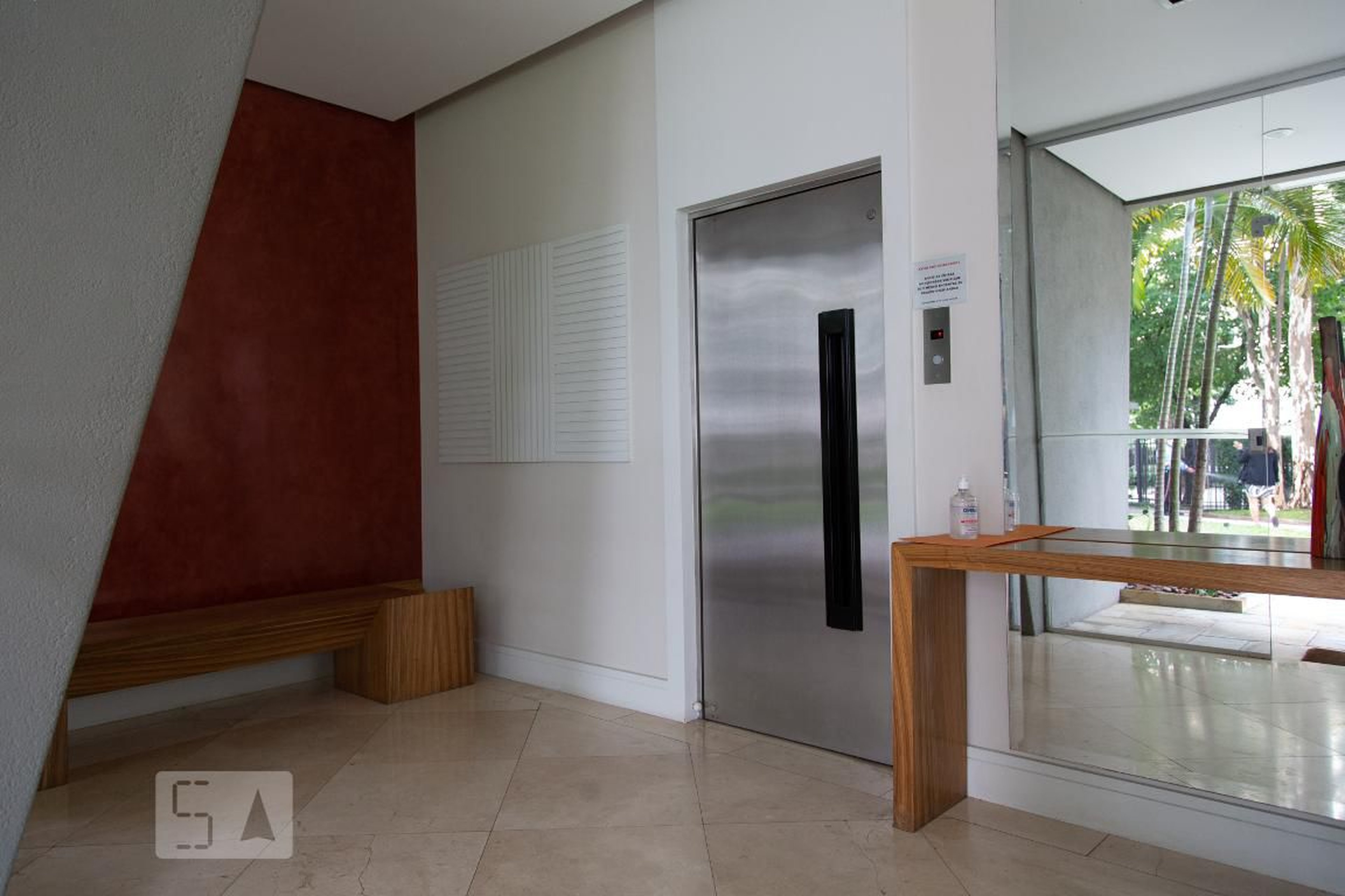 Hall de entrada - Edifício Jardim da Juriti