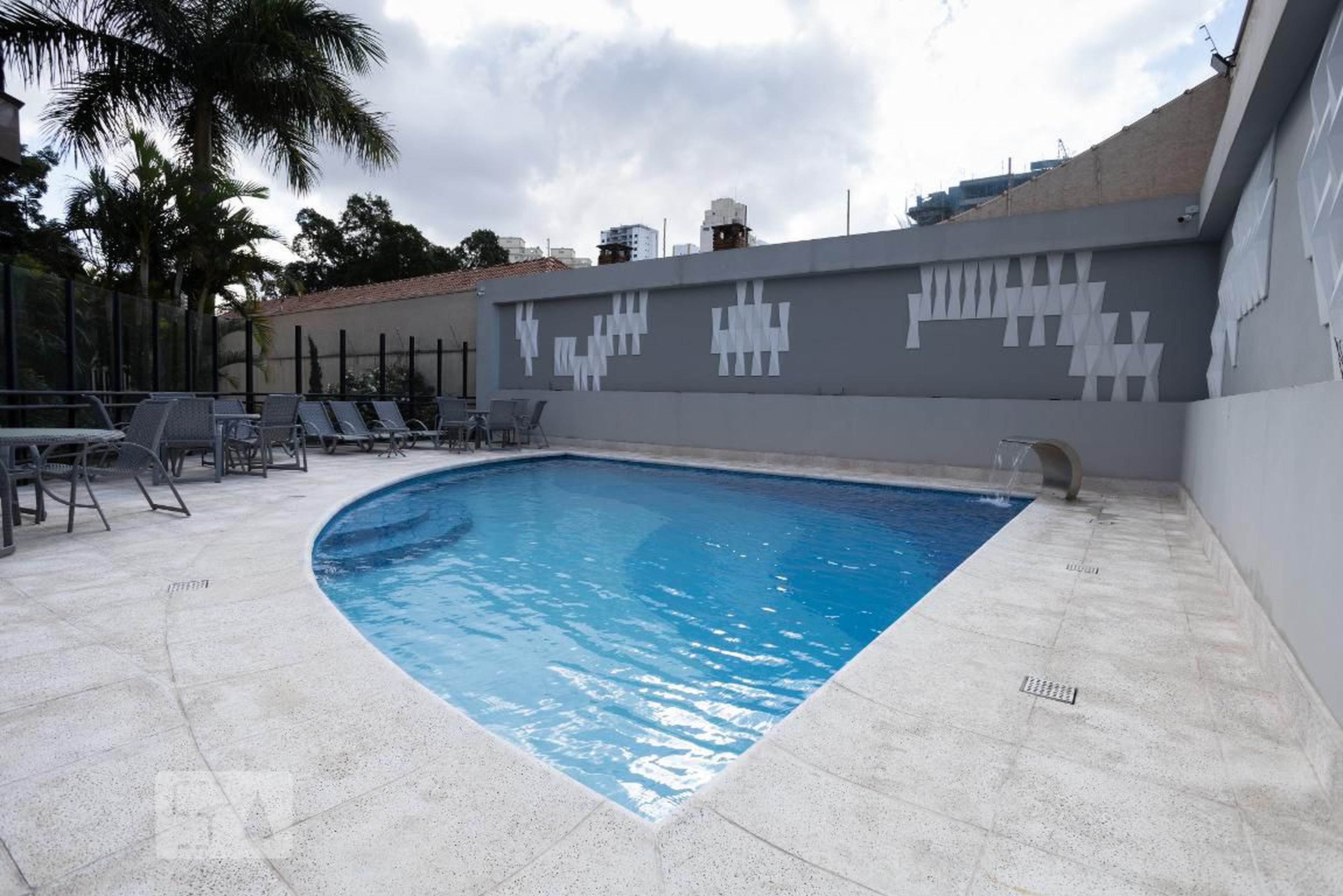 Piscina - Torre de Goya