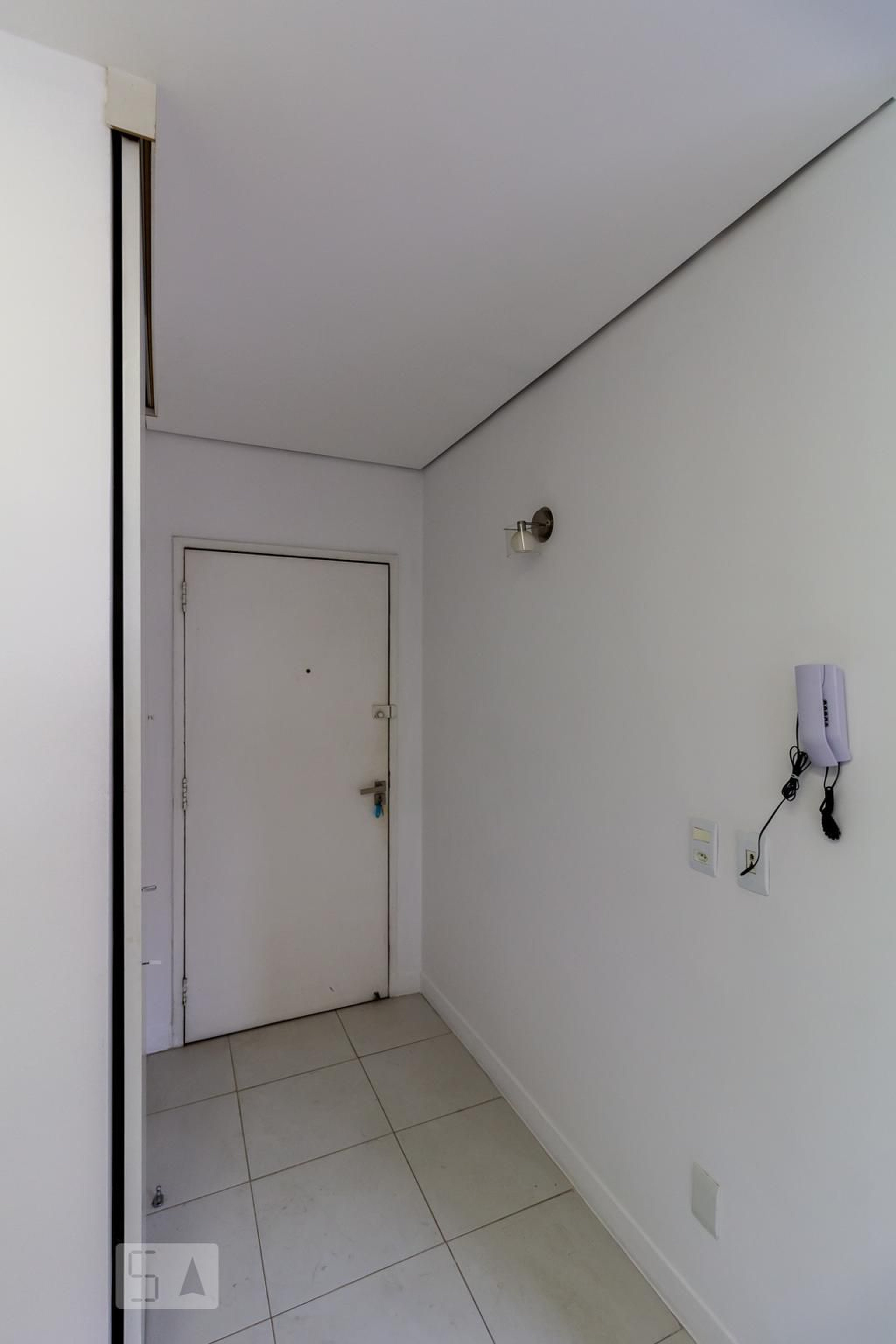 Hall - Lorenzo Sarti