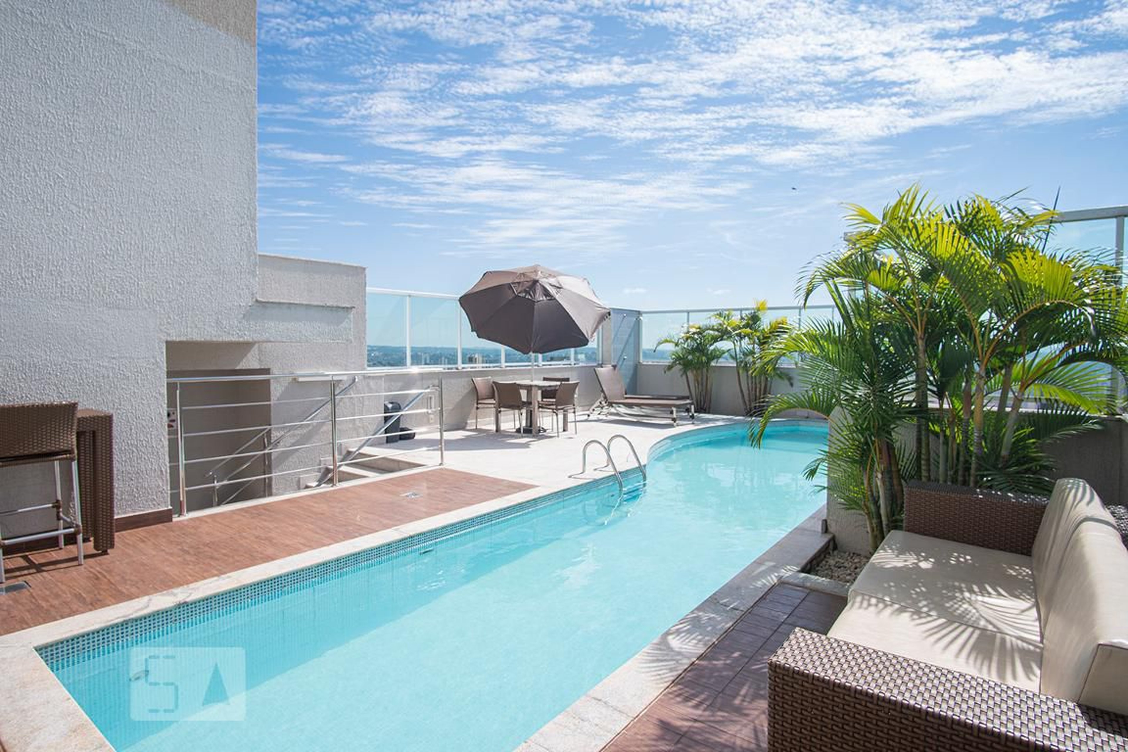 Piscina - Gift Home Residence