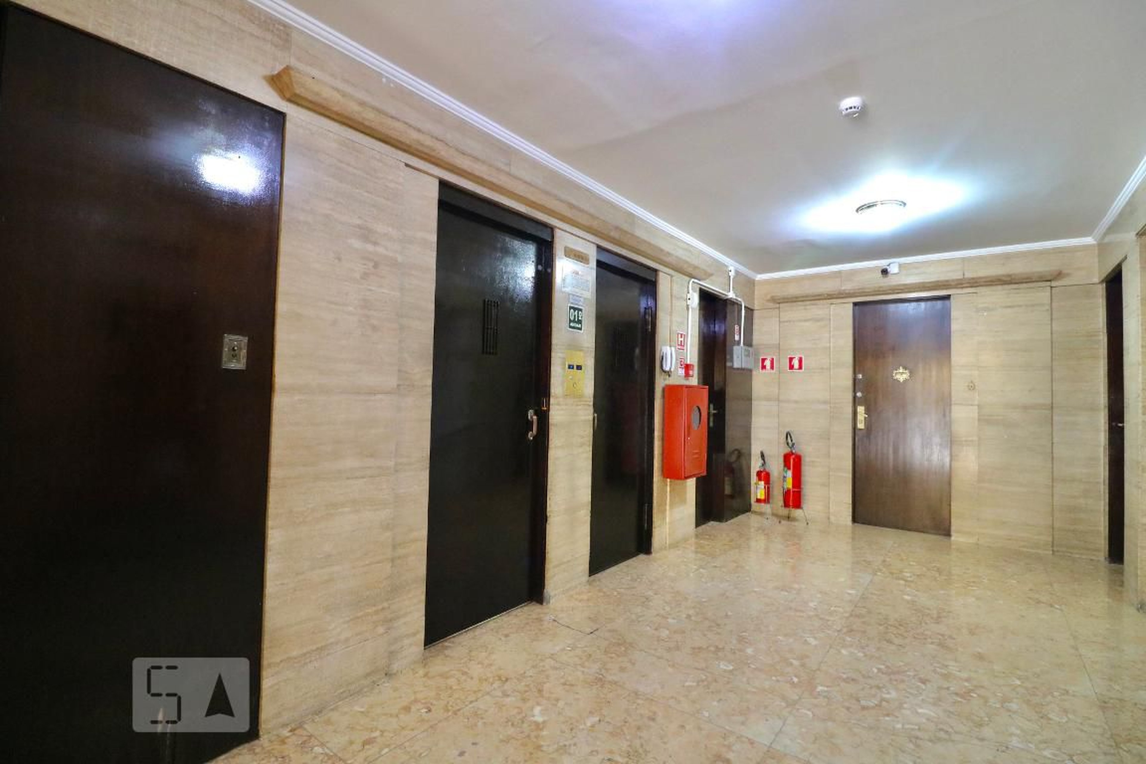 Hall de Entrada - Mayer