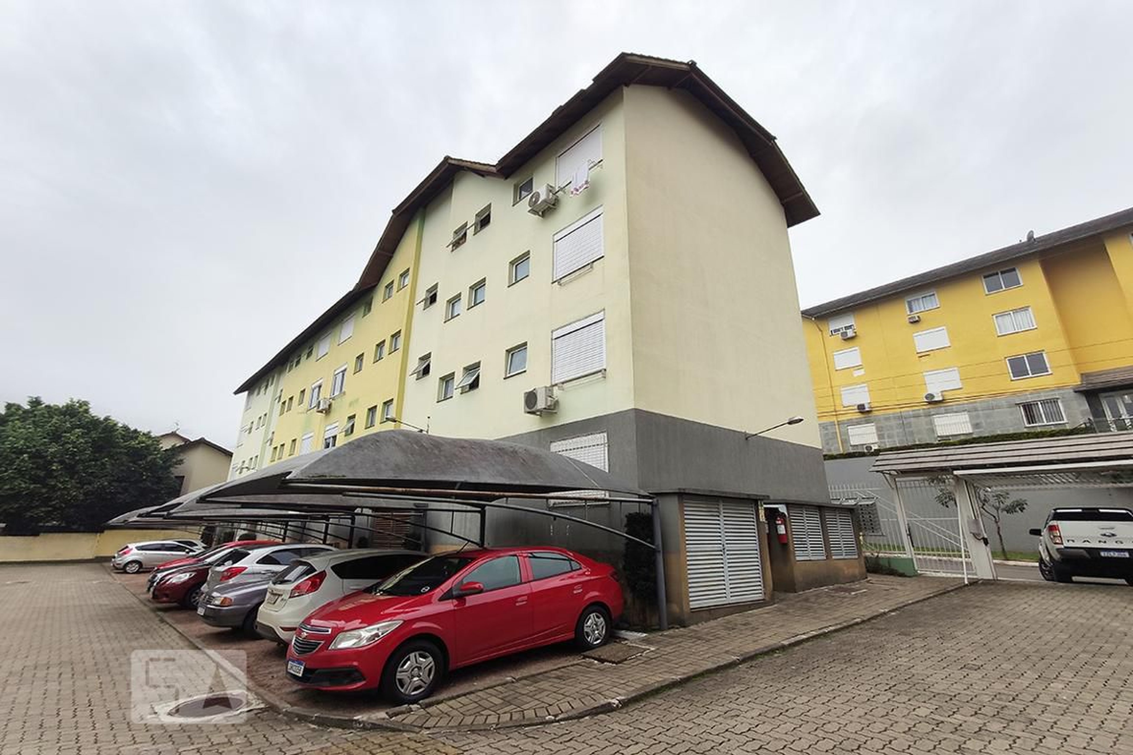 Condomínio - Edifício Universidade Brasil