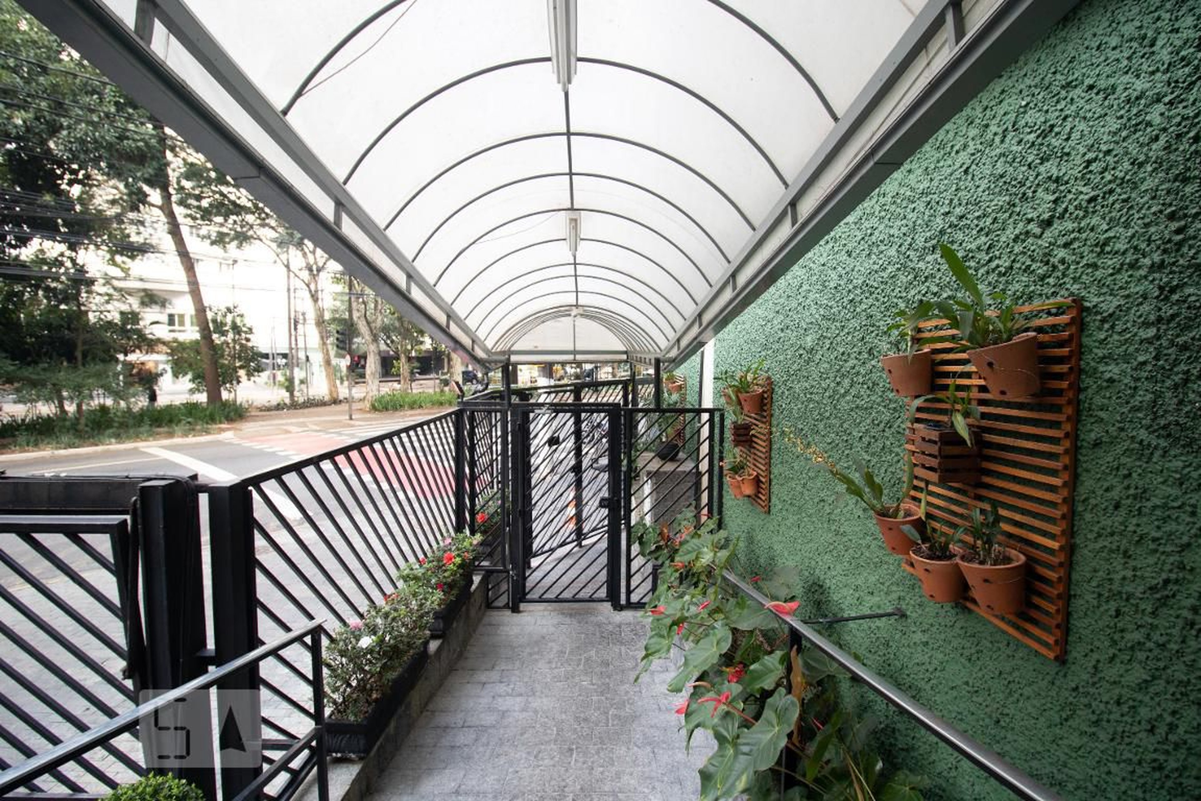 Entrada - Edifício Itapoan