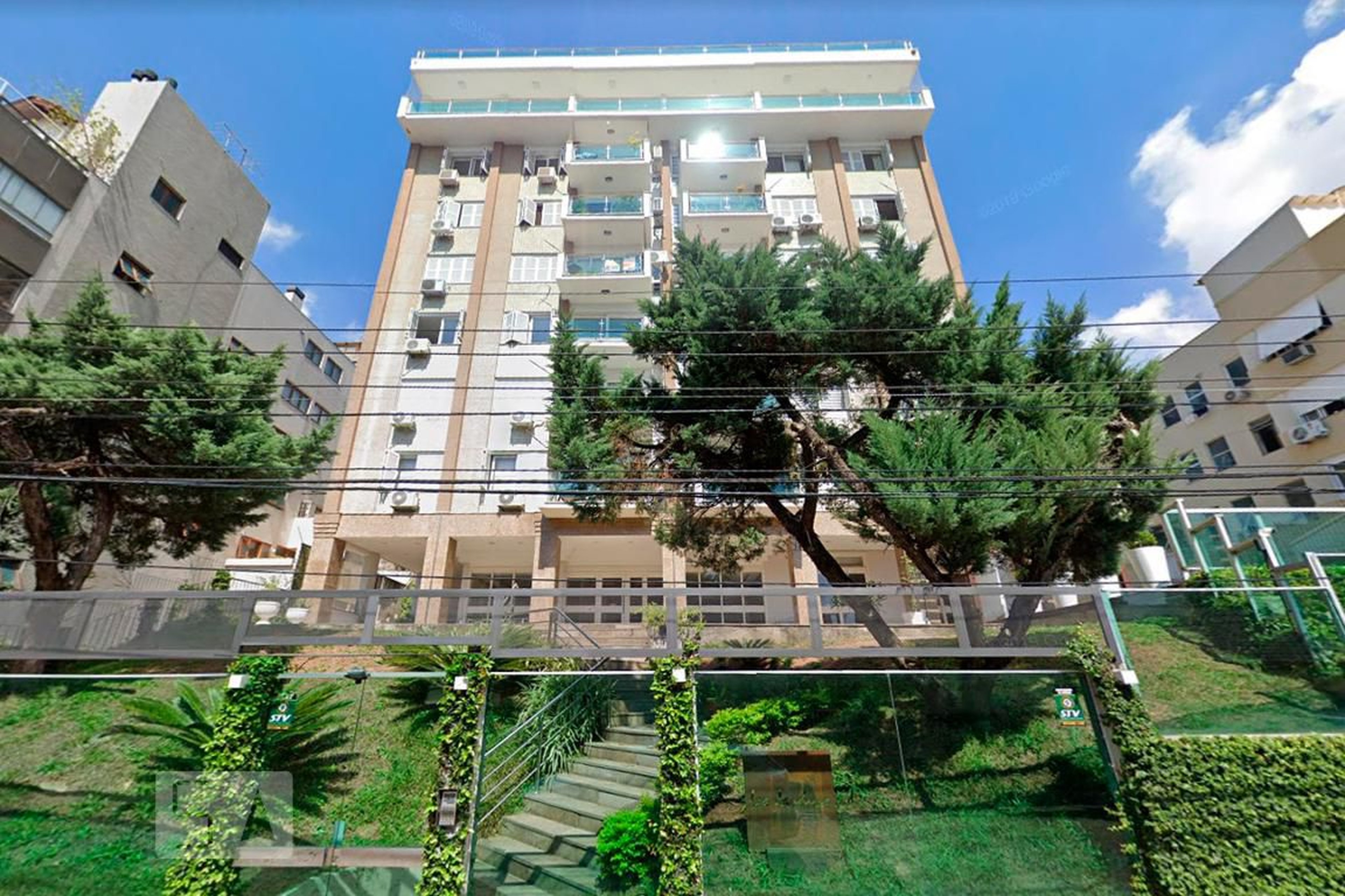 Fachada do Condomínio Edifício Marcelo