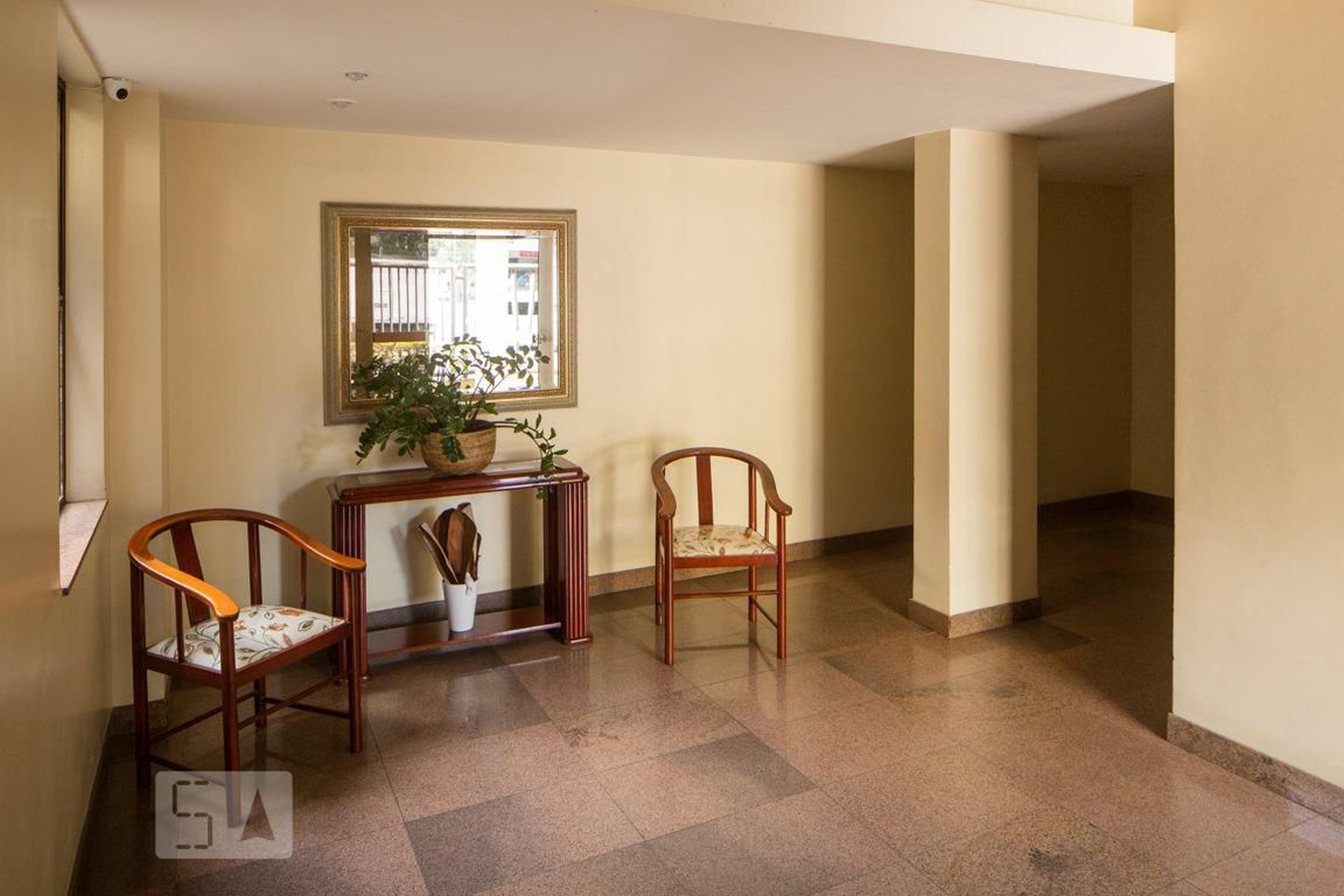 Hall de Entrada - Edifício Candido Goncalves Ulhoa