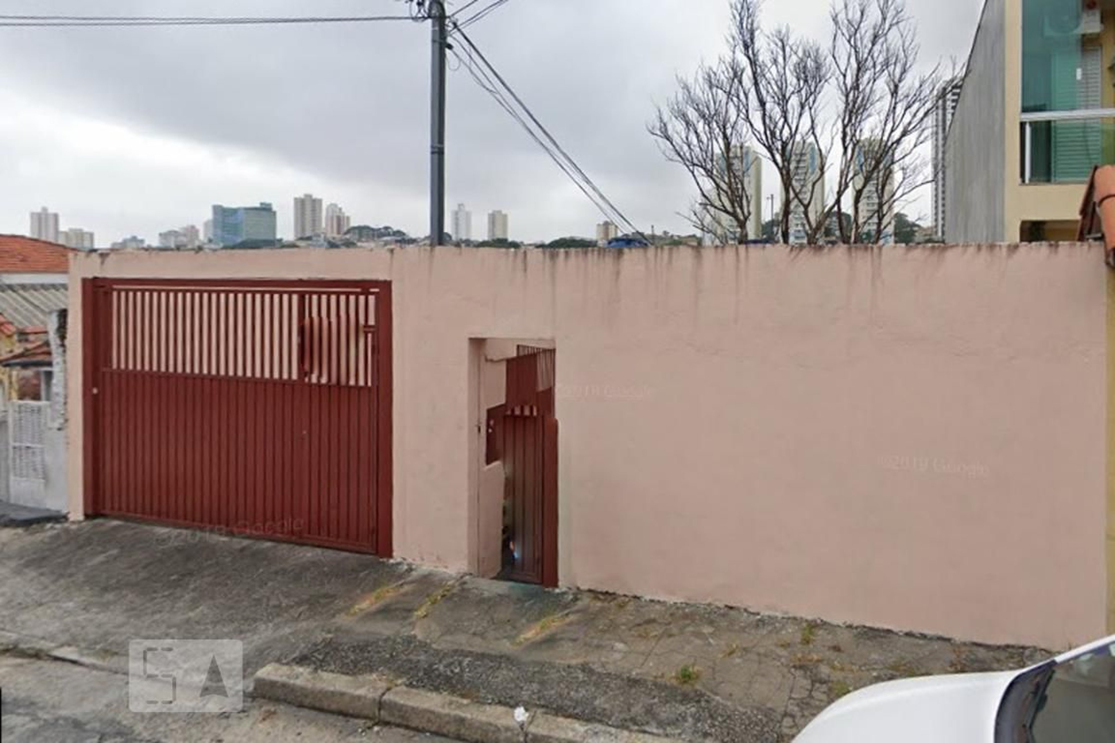 Fachada Condomínio em Rua Graciano Xavier, 118