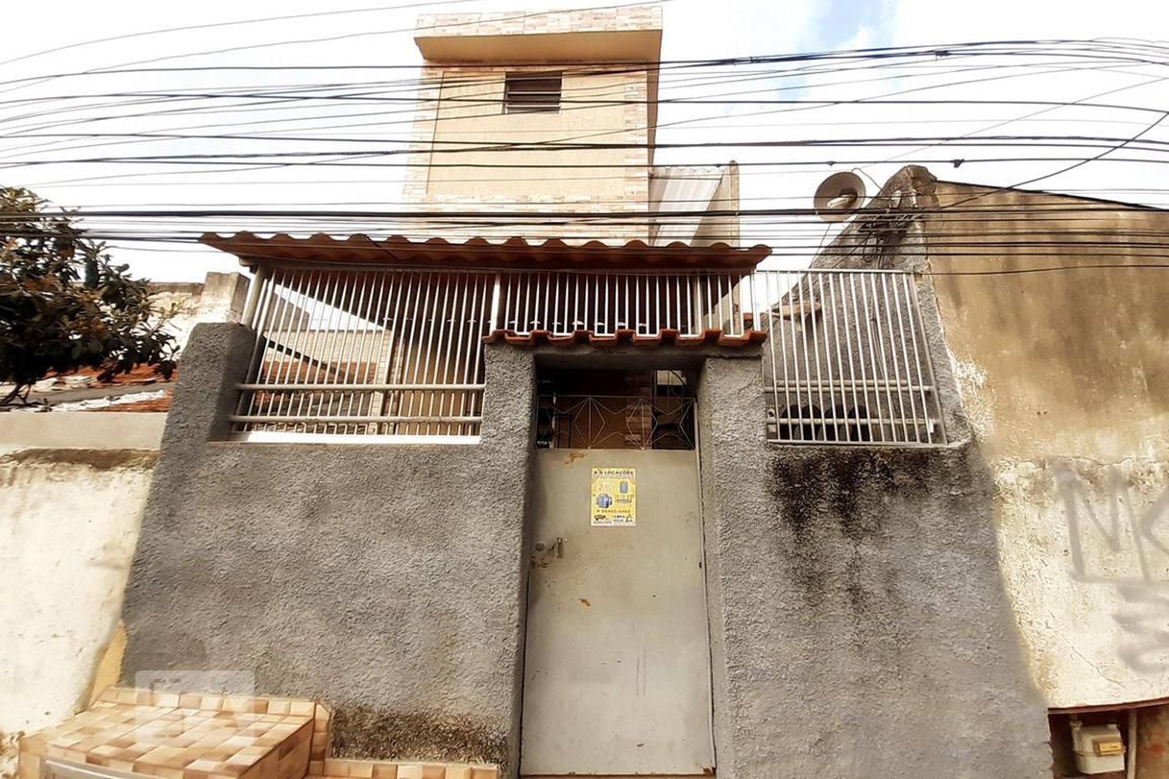 Fachada Condomínio em Rua Baronesa do Engenho Novo, 194