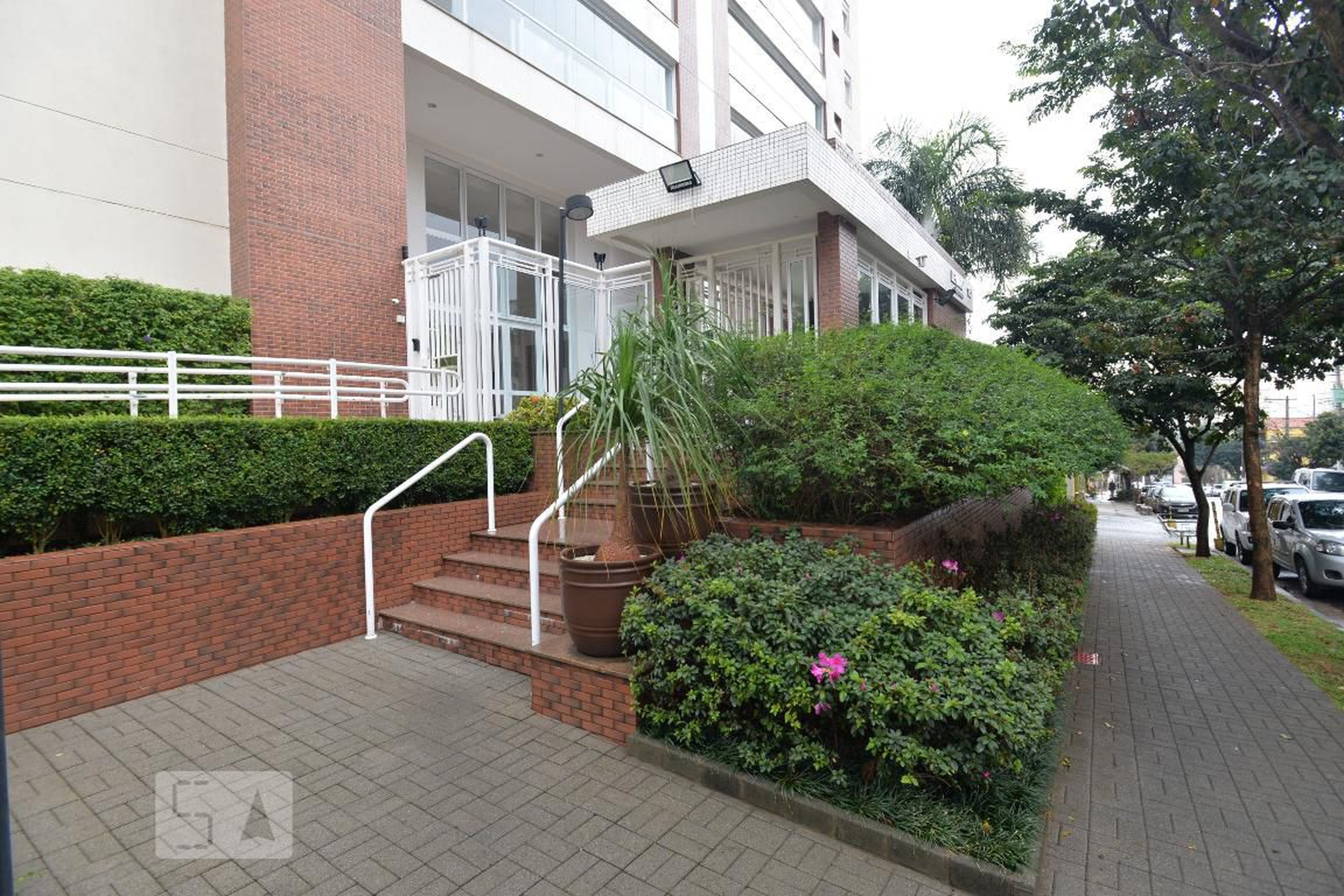 Fachada Condomínio Le Marc Vila Romana