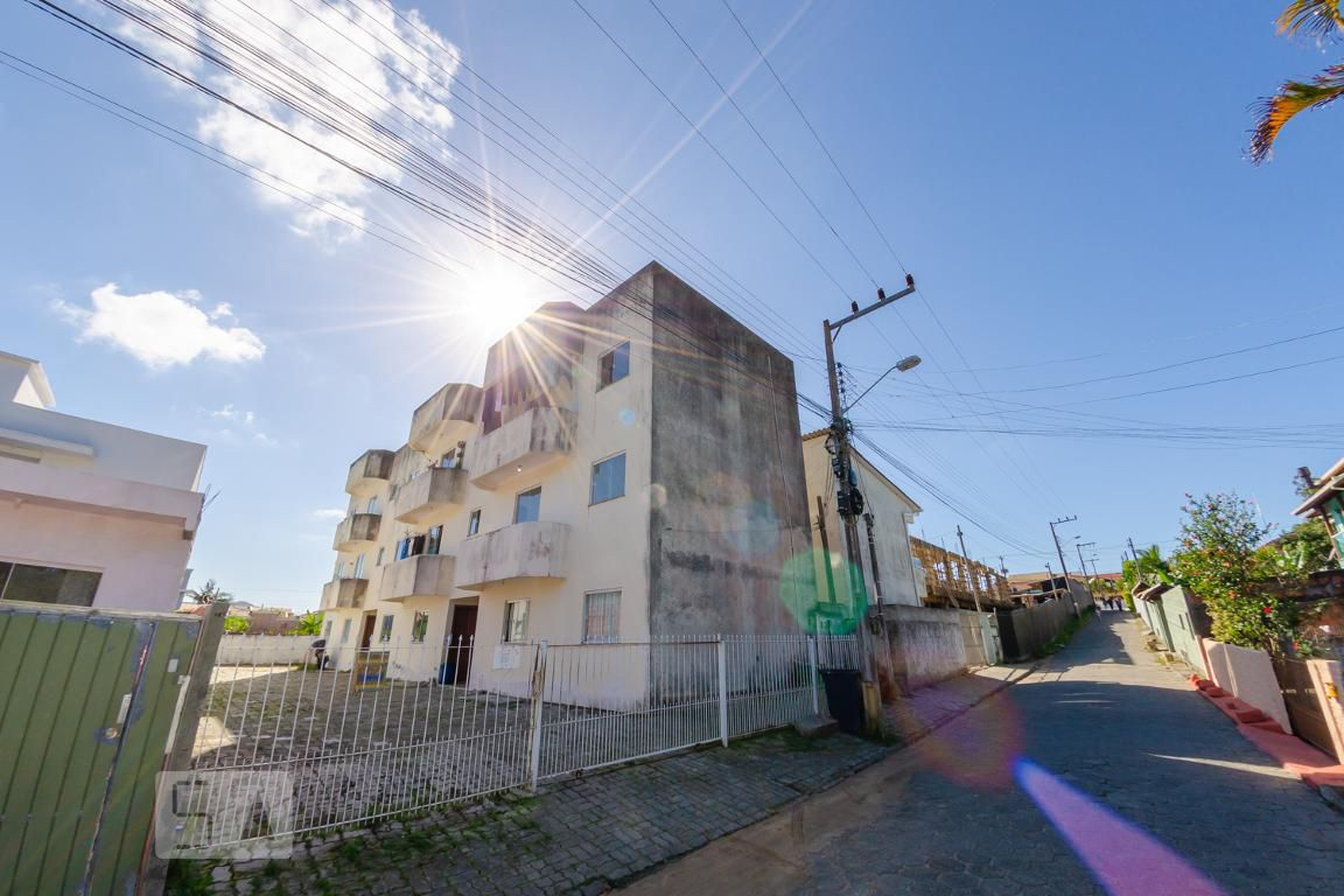 Fachada Condomínio em Servidão Natalino Marinho do Rego, 100