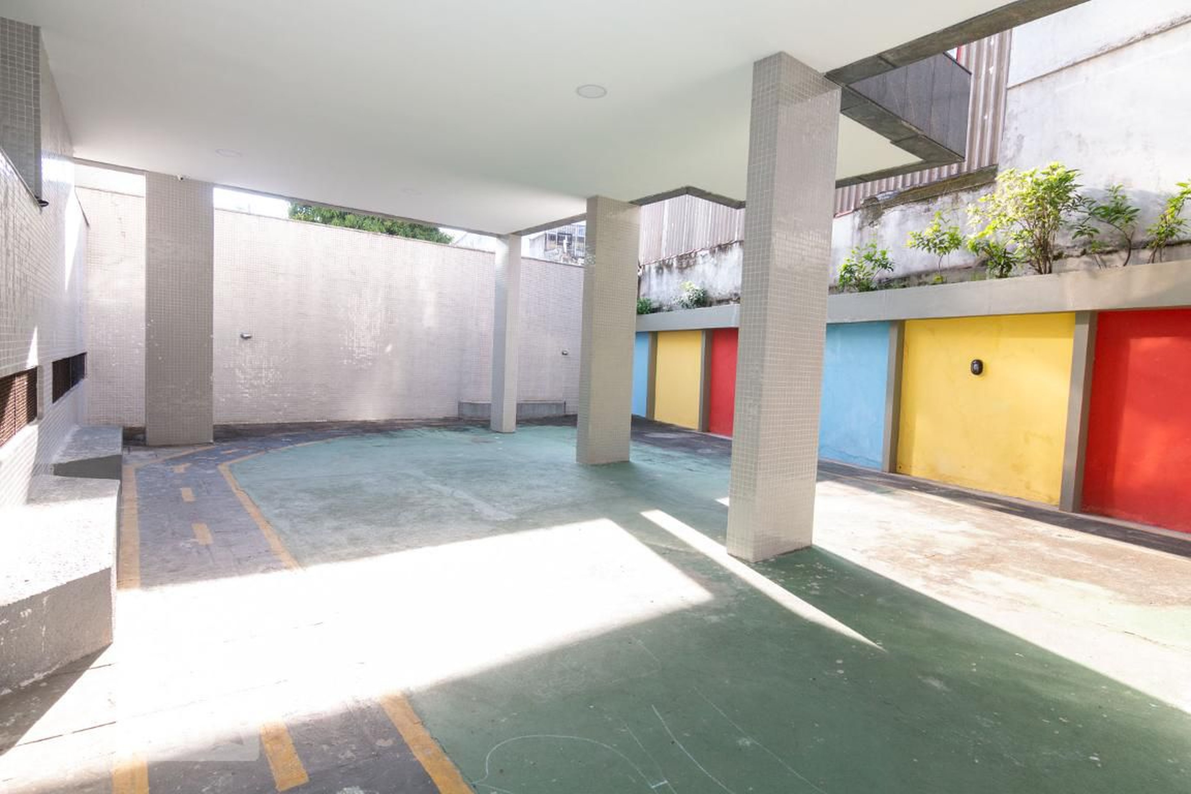 Playground - Saul Perelberg