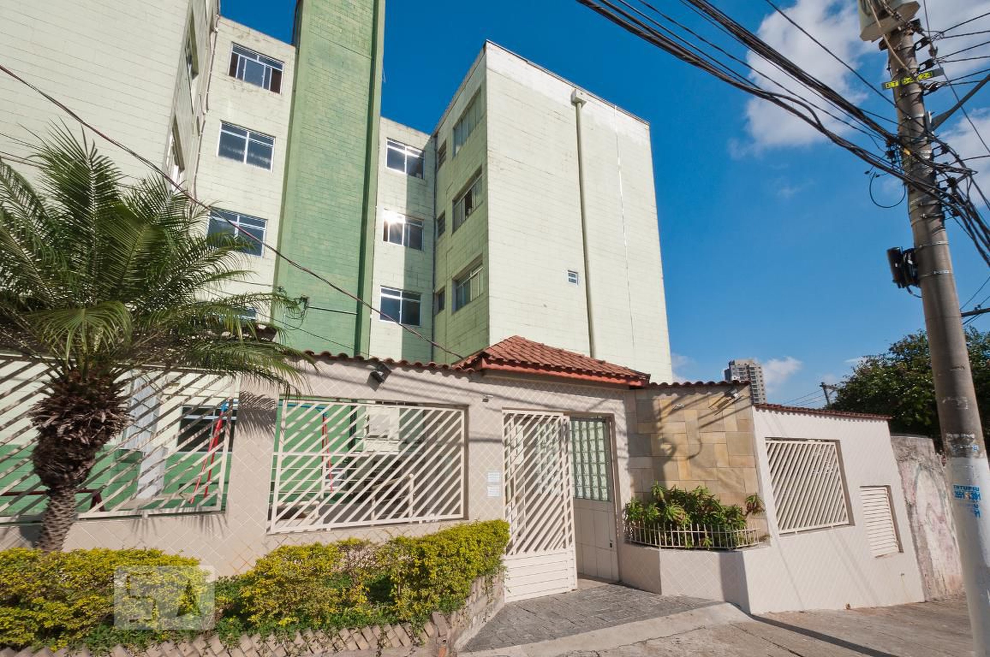 Fachada do Condomínio Condomínio Ônix I