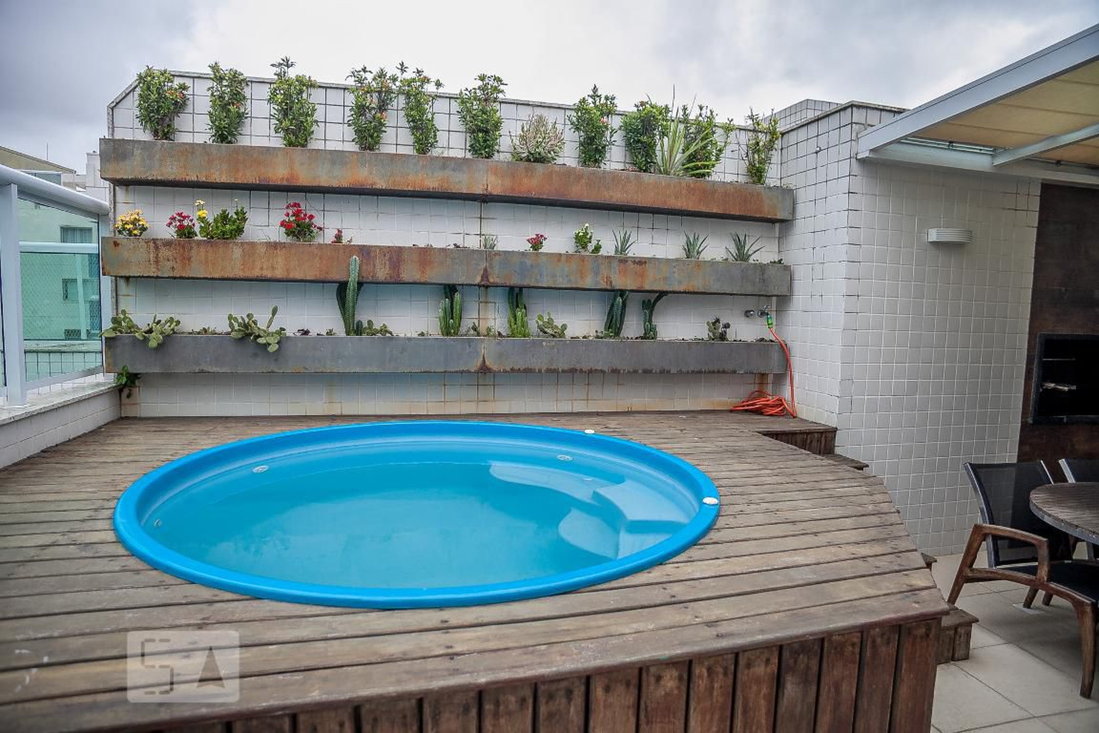 Piscina - Reserva Freguesia