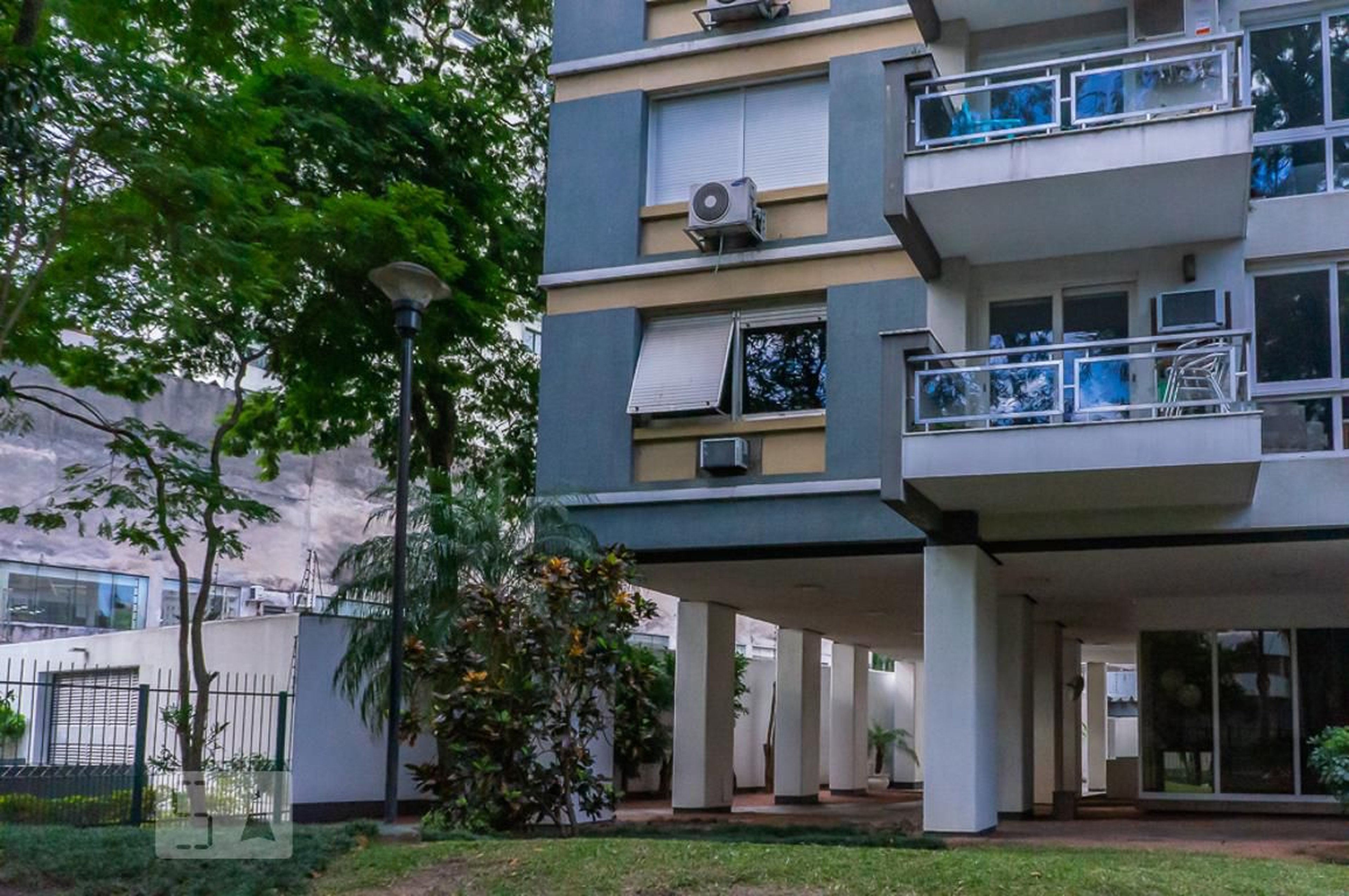 Fachada do Prédio Condomínio Palacio do Parque