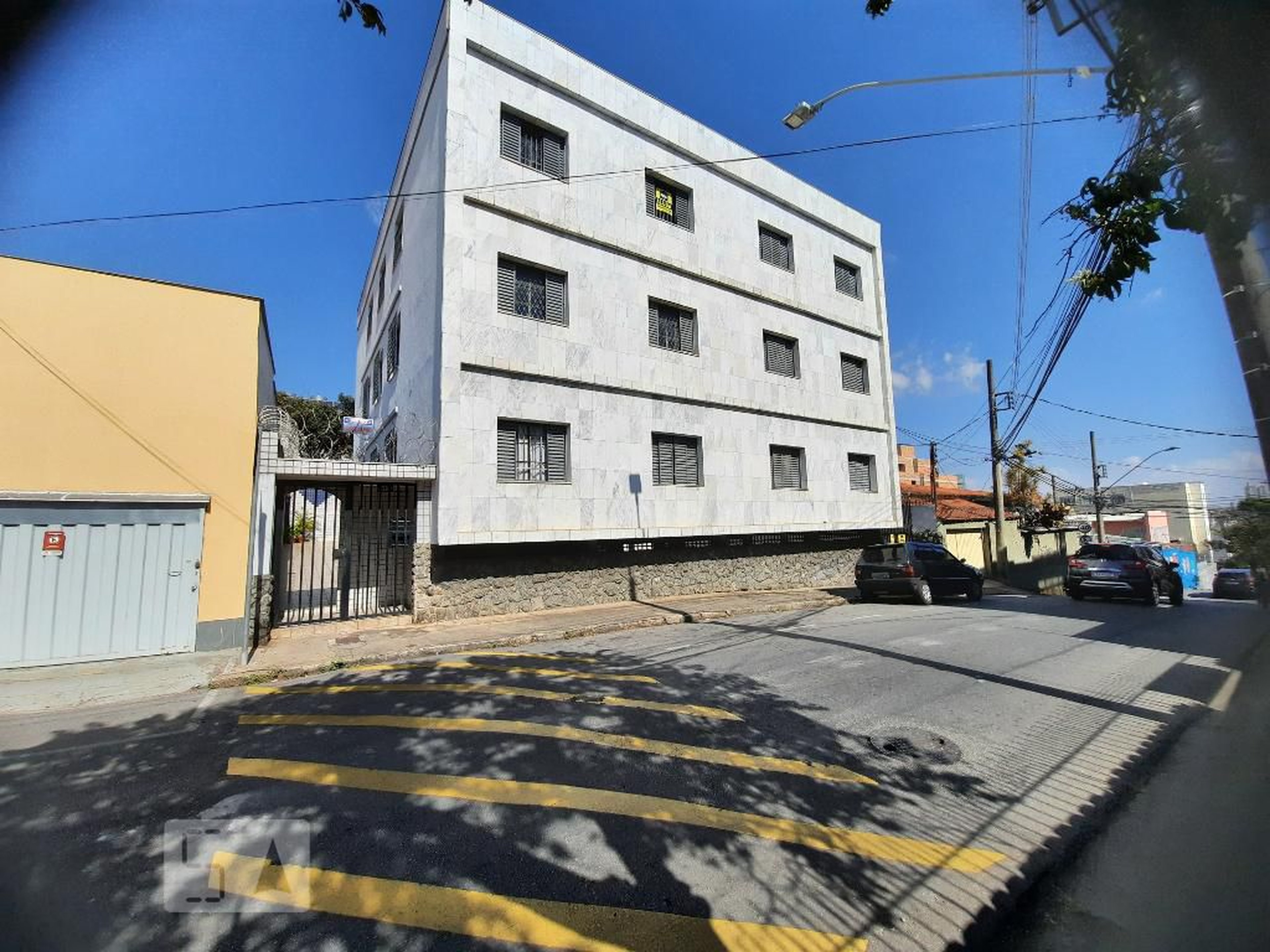 Fachada Condomínio em Rua Catete, 515