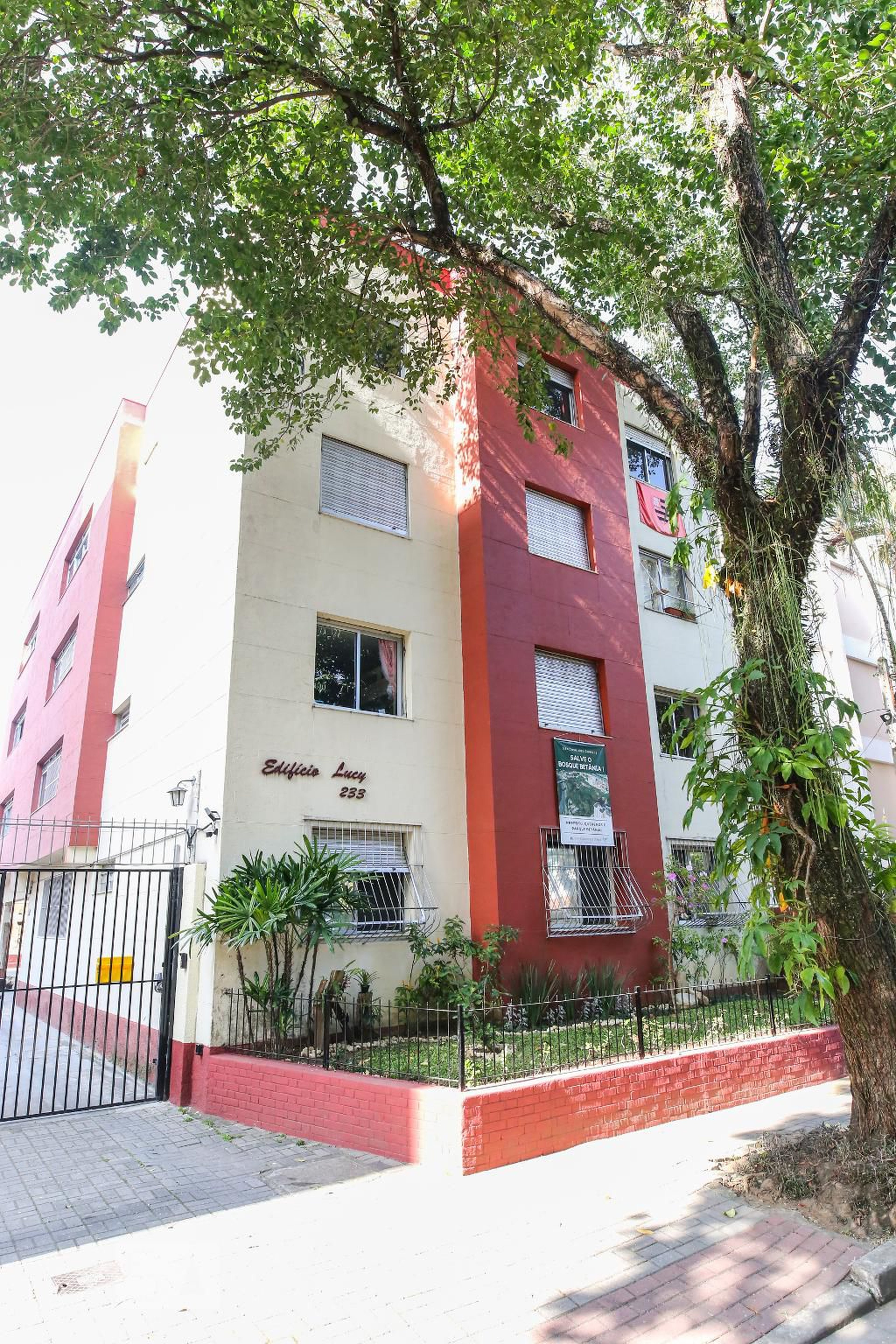 Fachada Edifício Lucy