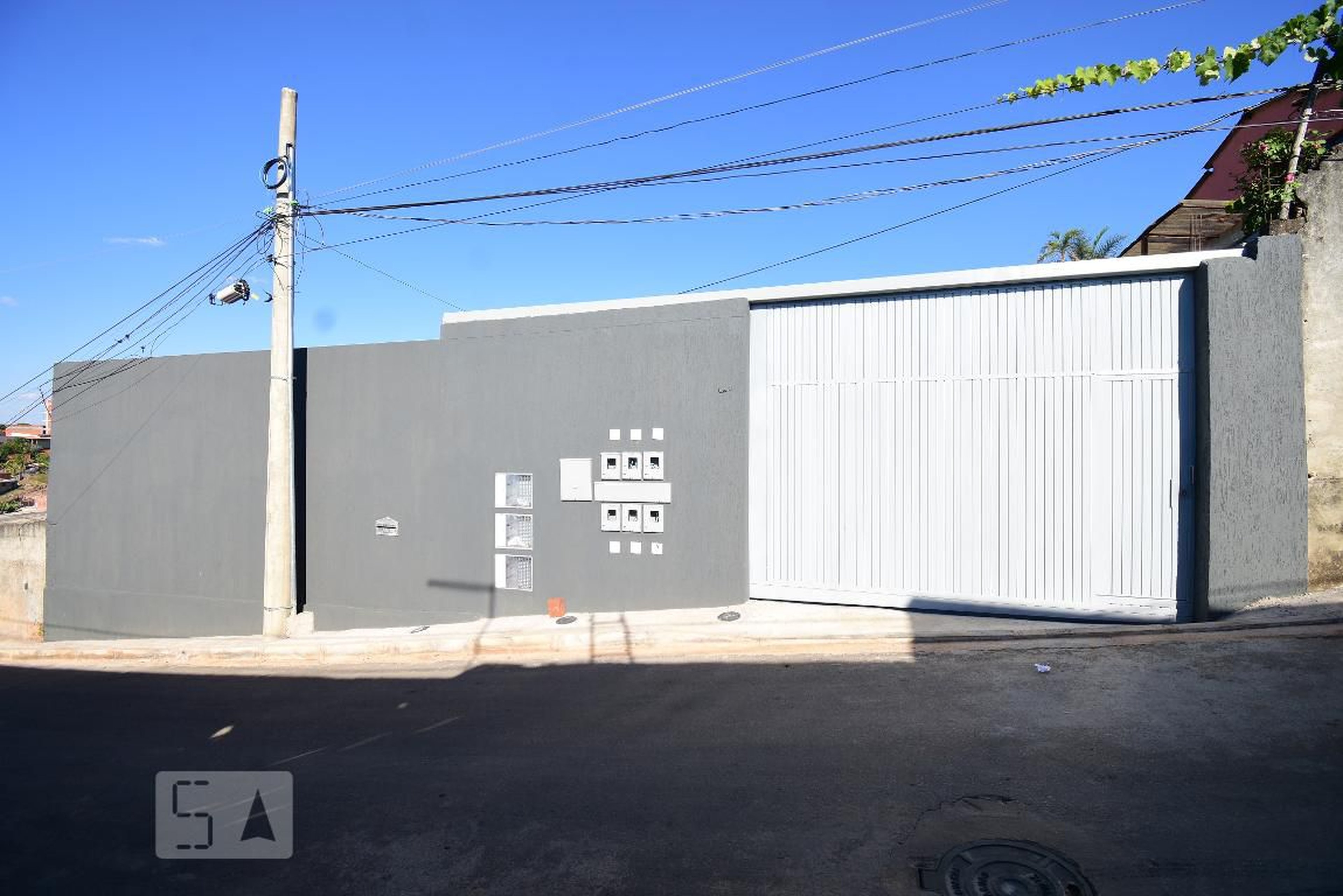 Fachada Condomínio em Rua 23 Chácara 331, 05