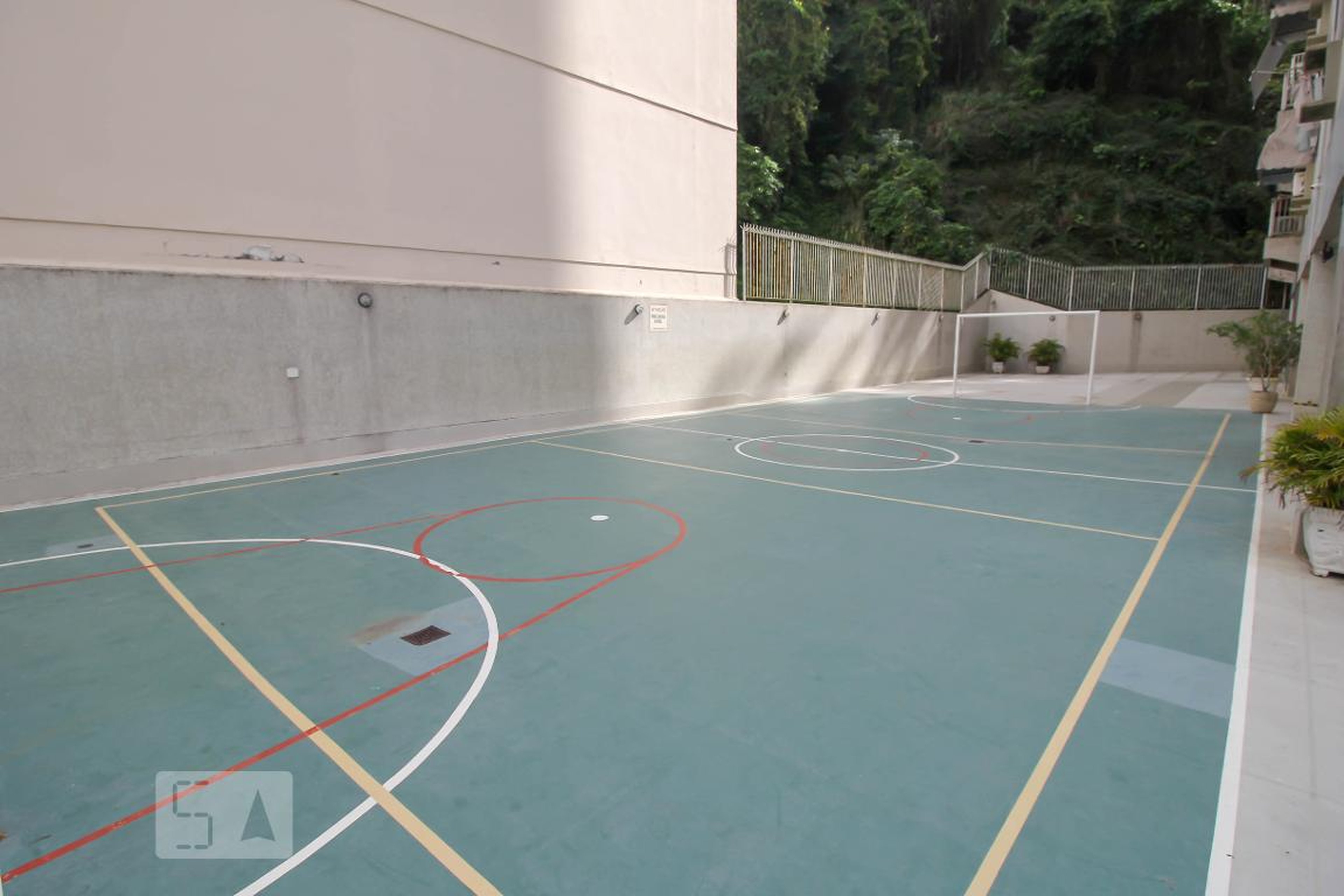 Quadra Esportiva - Erika