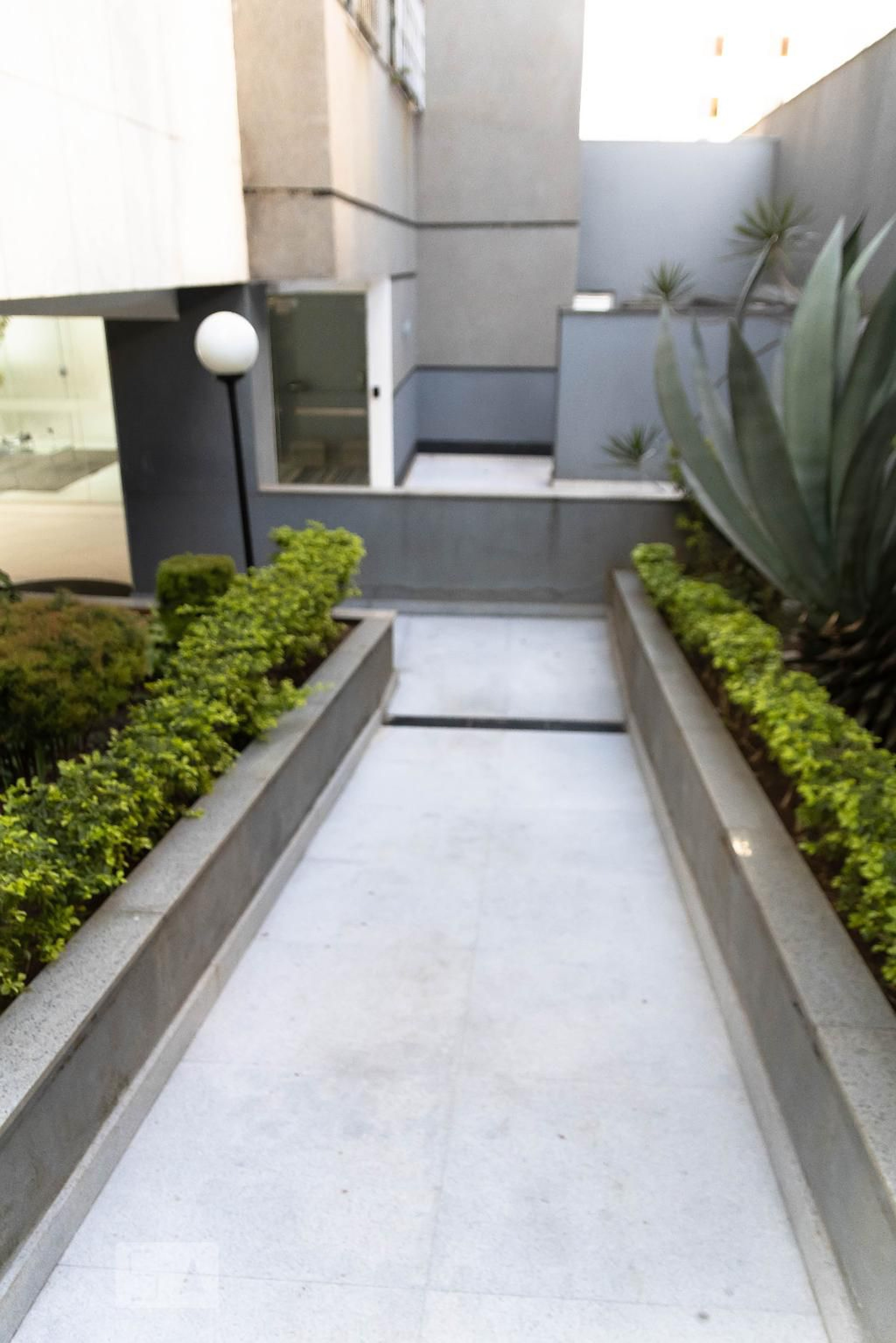 Entrada - Edifício Danilo Café Carvalhais