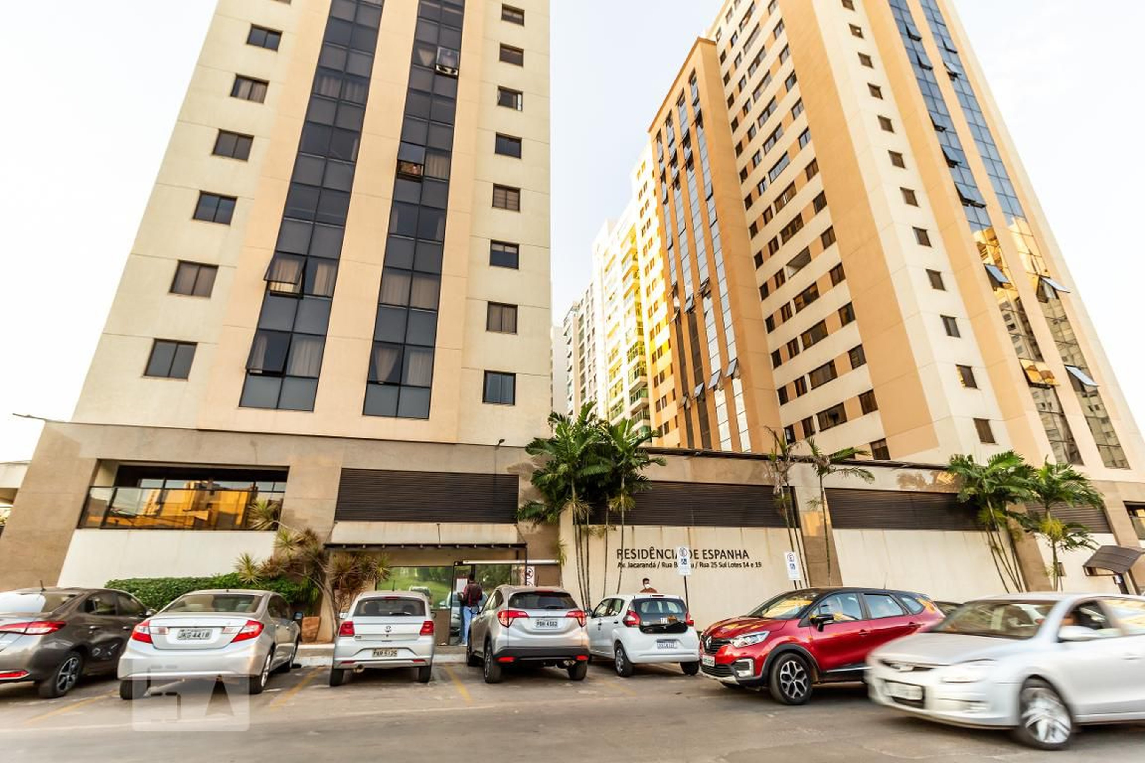 Fachada Condomínio em Rua 25, Lote 19 Bloco B