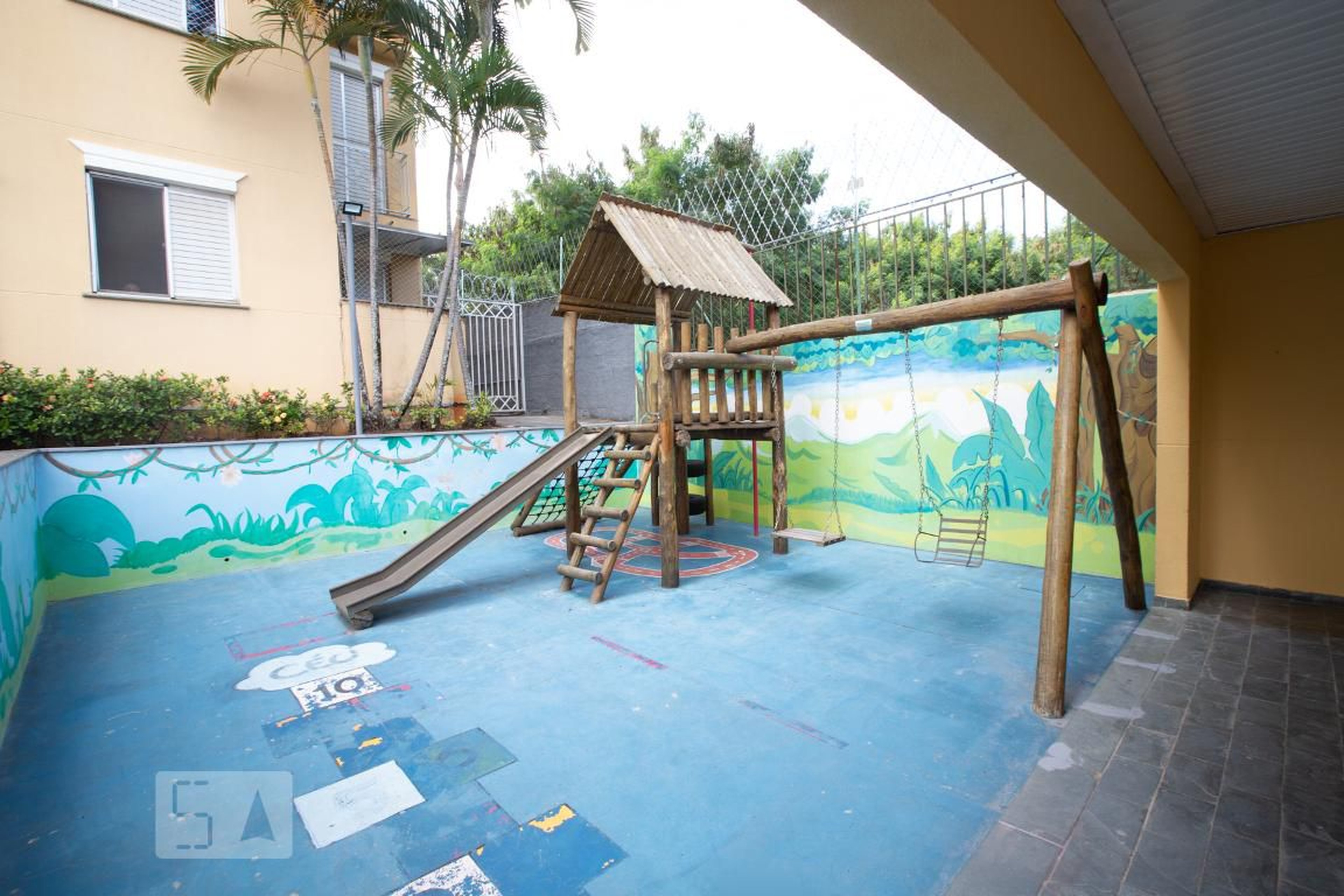 Playground - Piazza Del Platano