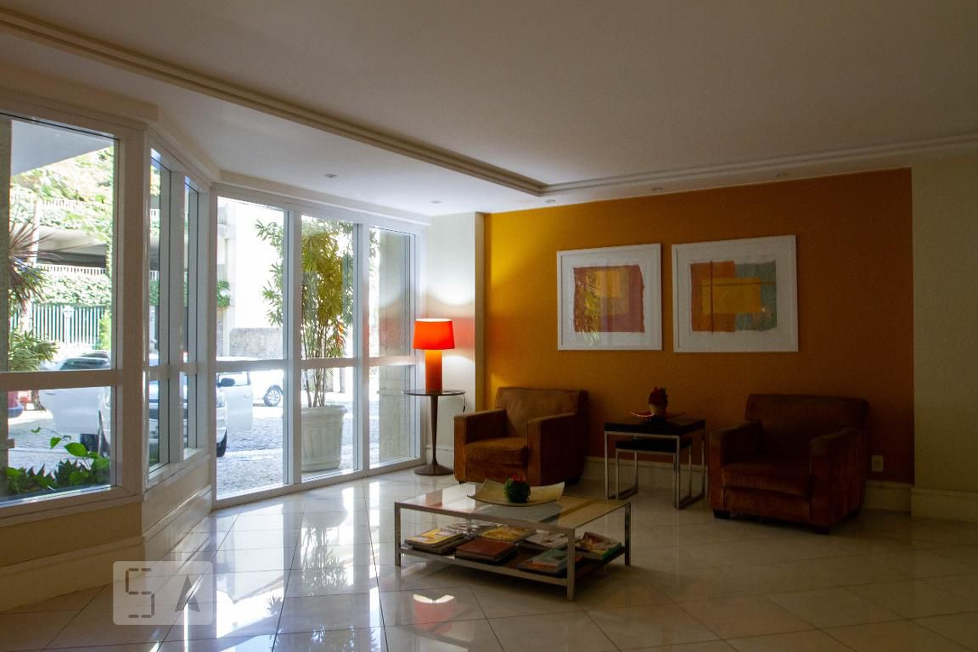 Hall Social - Chanteau Suo Larc